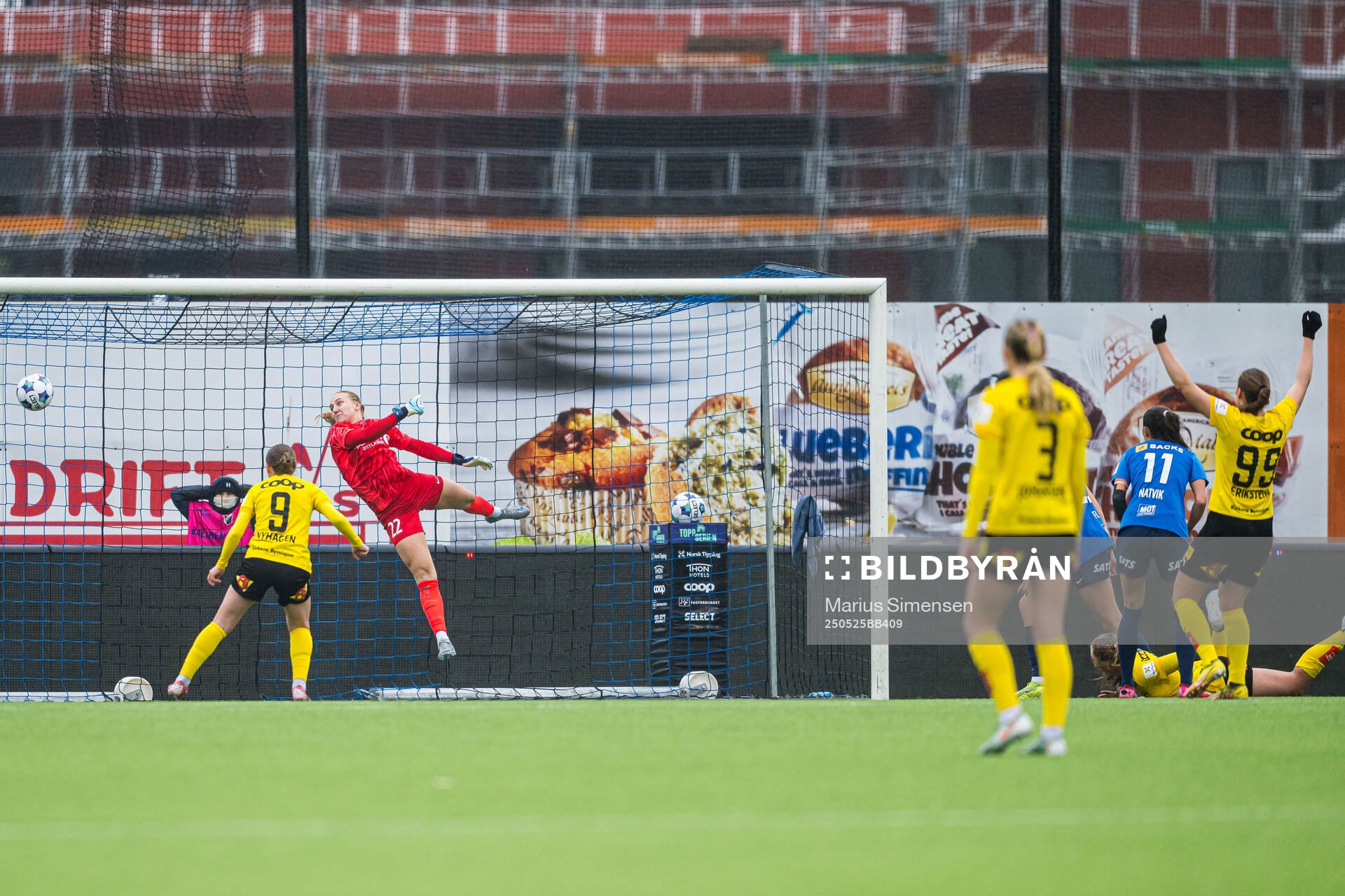 Kaia Bjelde Hjelmhaug of LSK Kvinner scores the 0-1 goal during the Toppserien football match between Stabæk and LSK Kvinner on May 25, 2025 in Bekkestua.