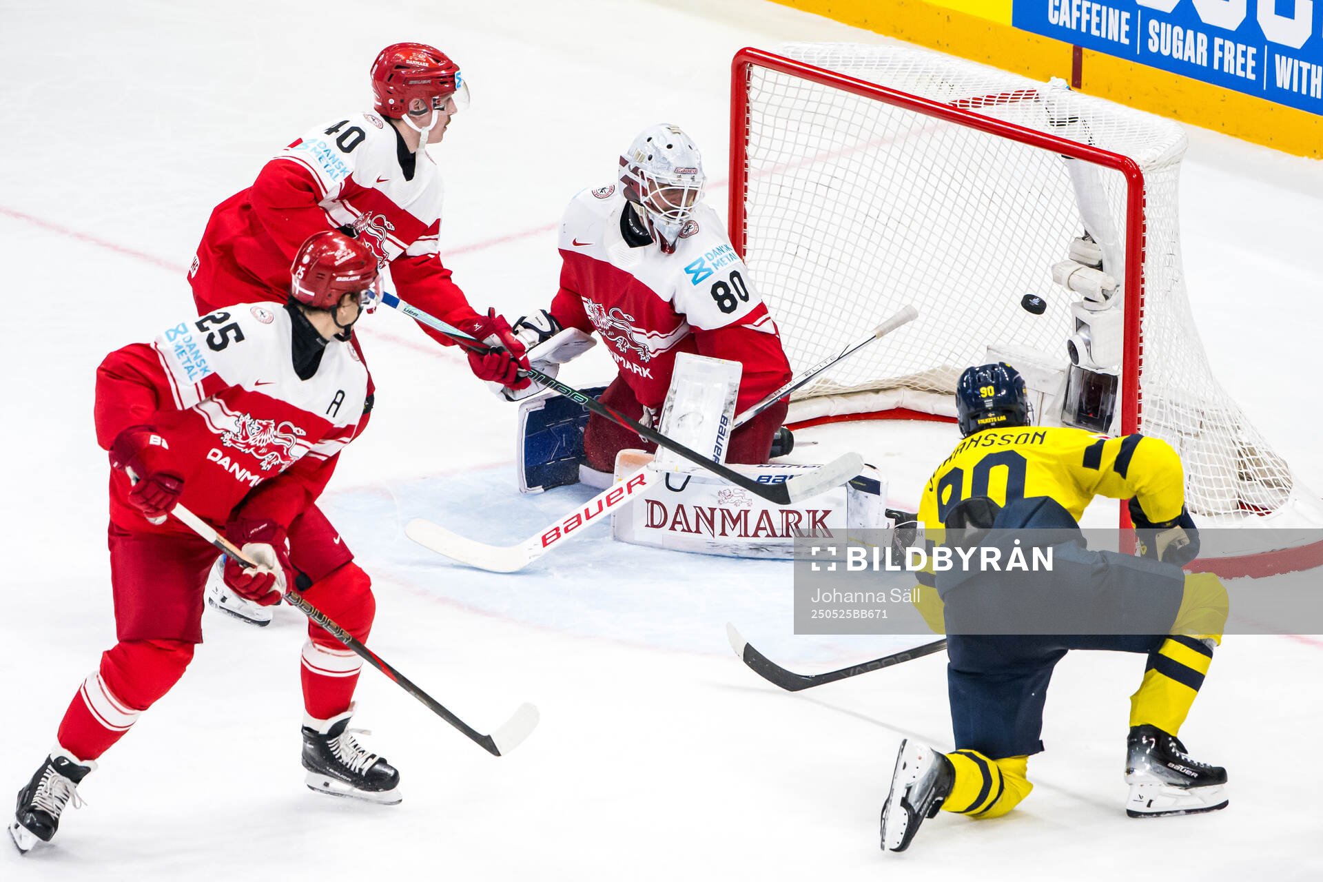 Marcus Johansson of Sweden scores 3-0 past Anders Koch,