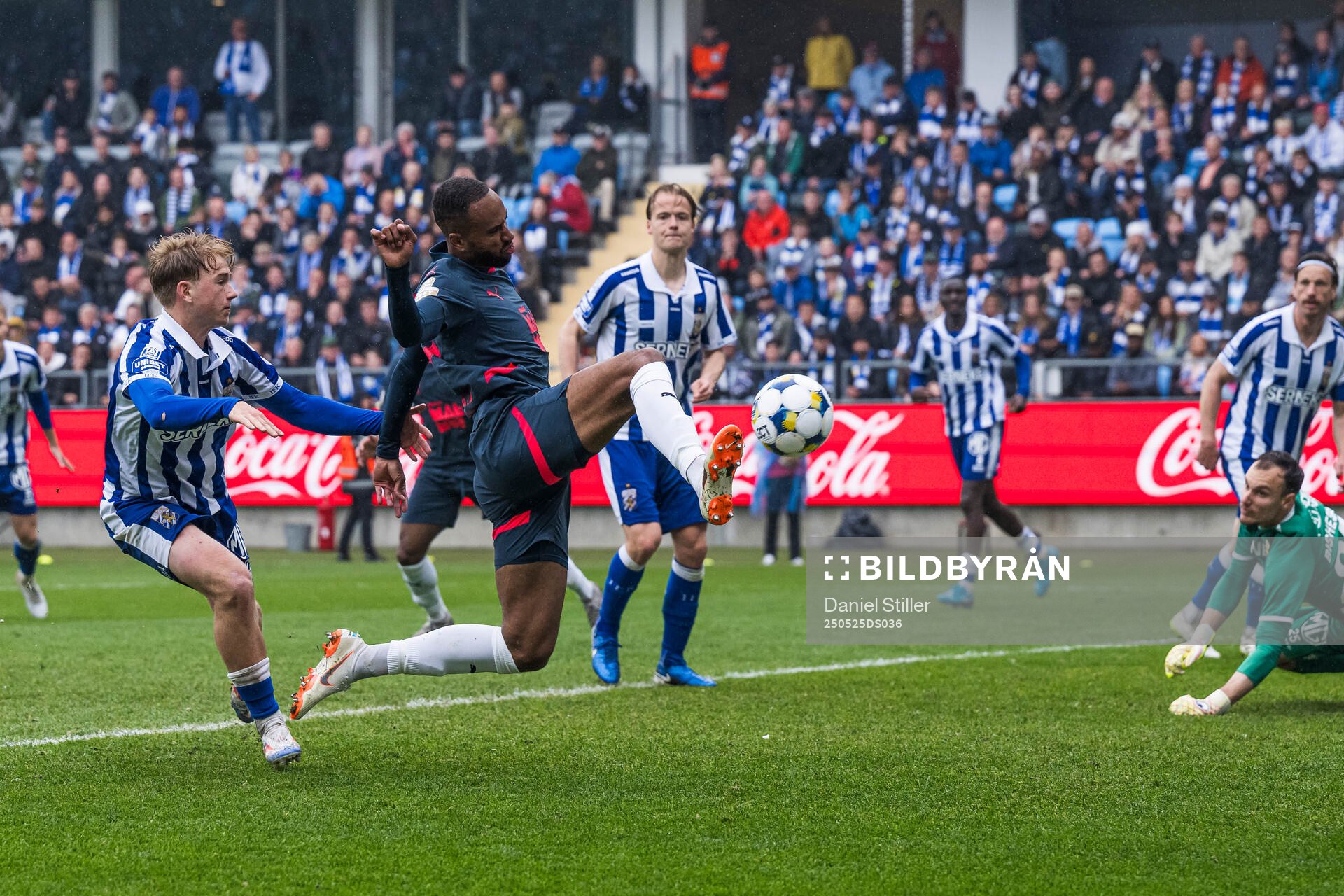 Malmö FFs Isaac Kiese Thelin under fotbollsmatchen i Allsvenskan mellan IFK Göteborg och Malmö FF den 25 maj 2025 i Göteborg. 