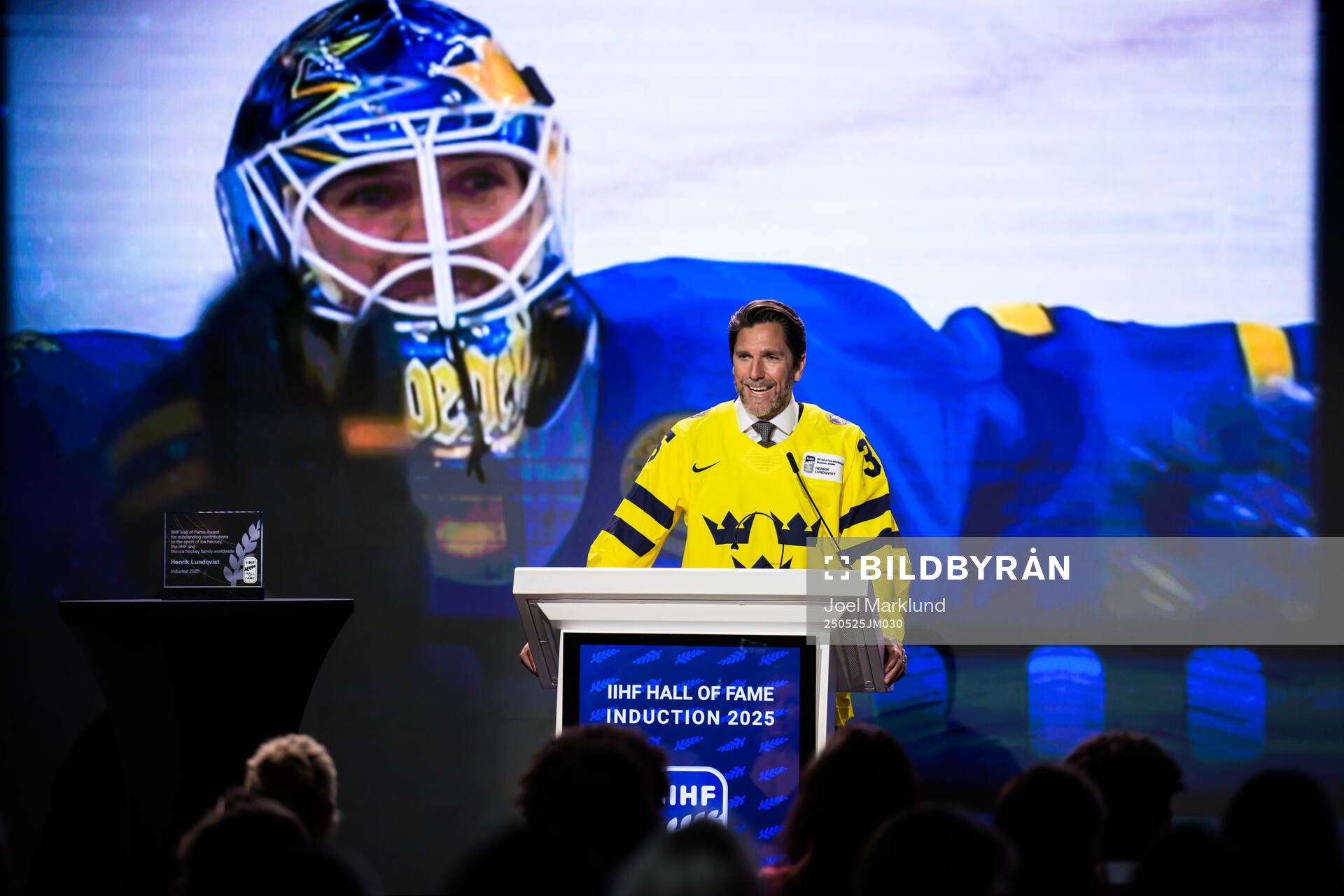 Henrik Lundqvist of Sweden