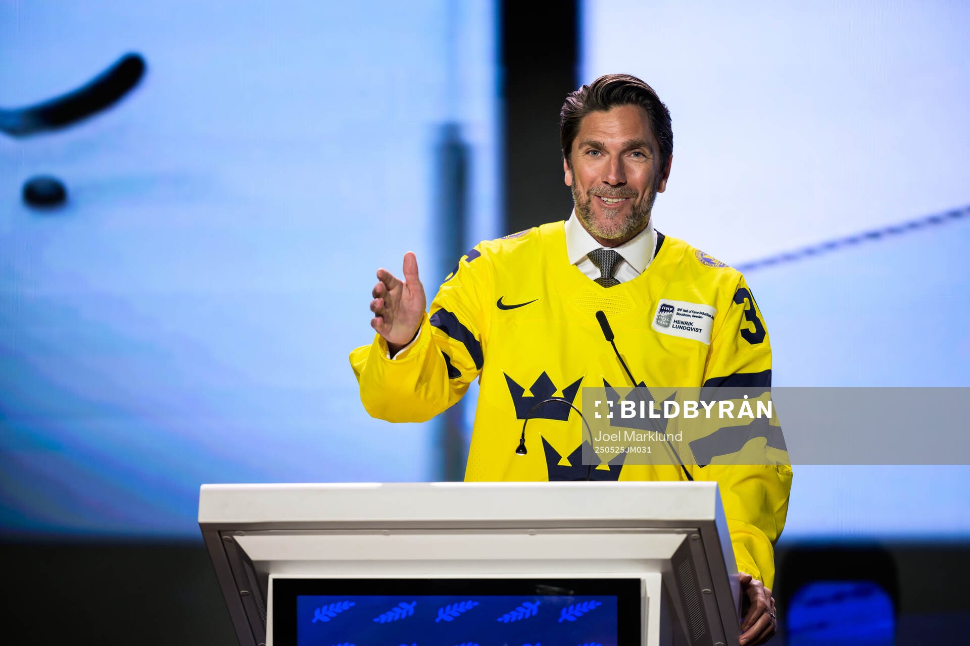 Henrik Lundqvist of Sweden