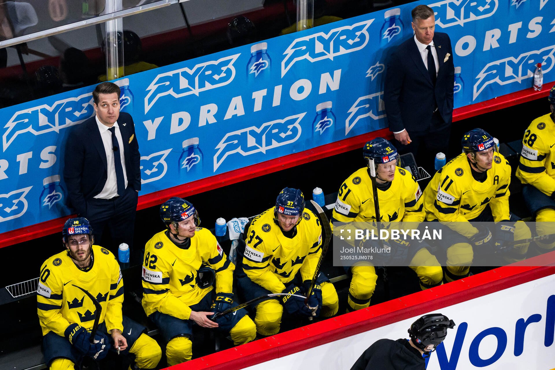 Head coach Sam Hallam and assistant coach Nicklas Rahm of