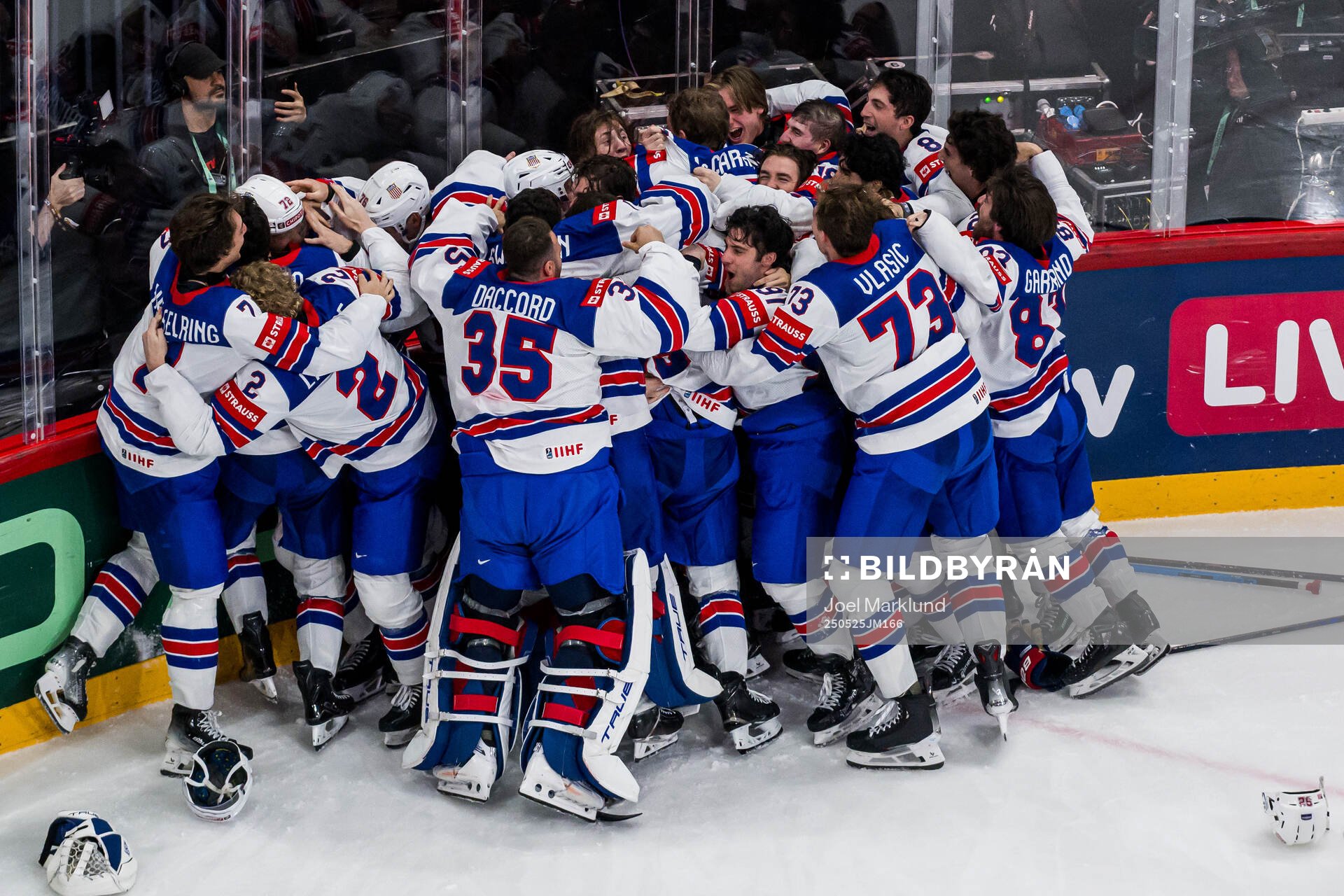 Tage Thompson of USA celebrates with team mates