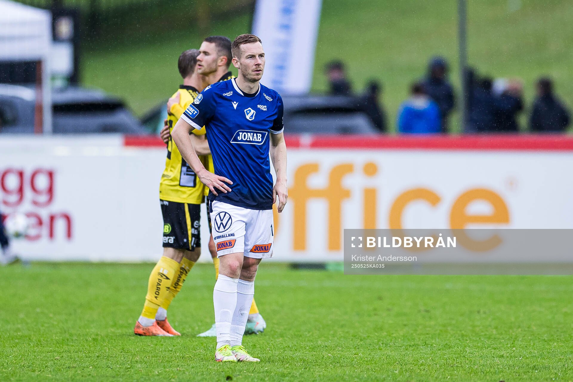 Halmstads Gisli Eyjolfsson deppar