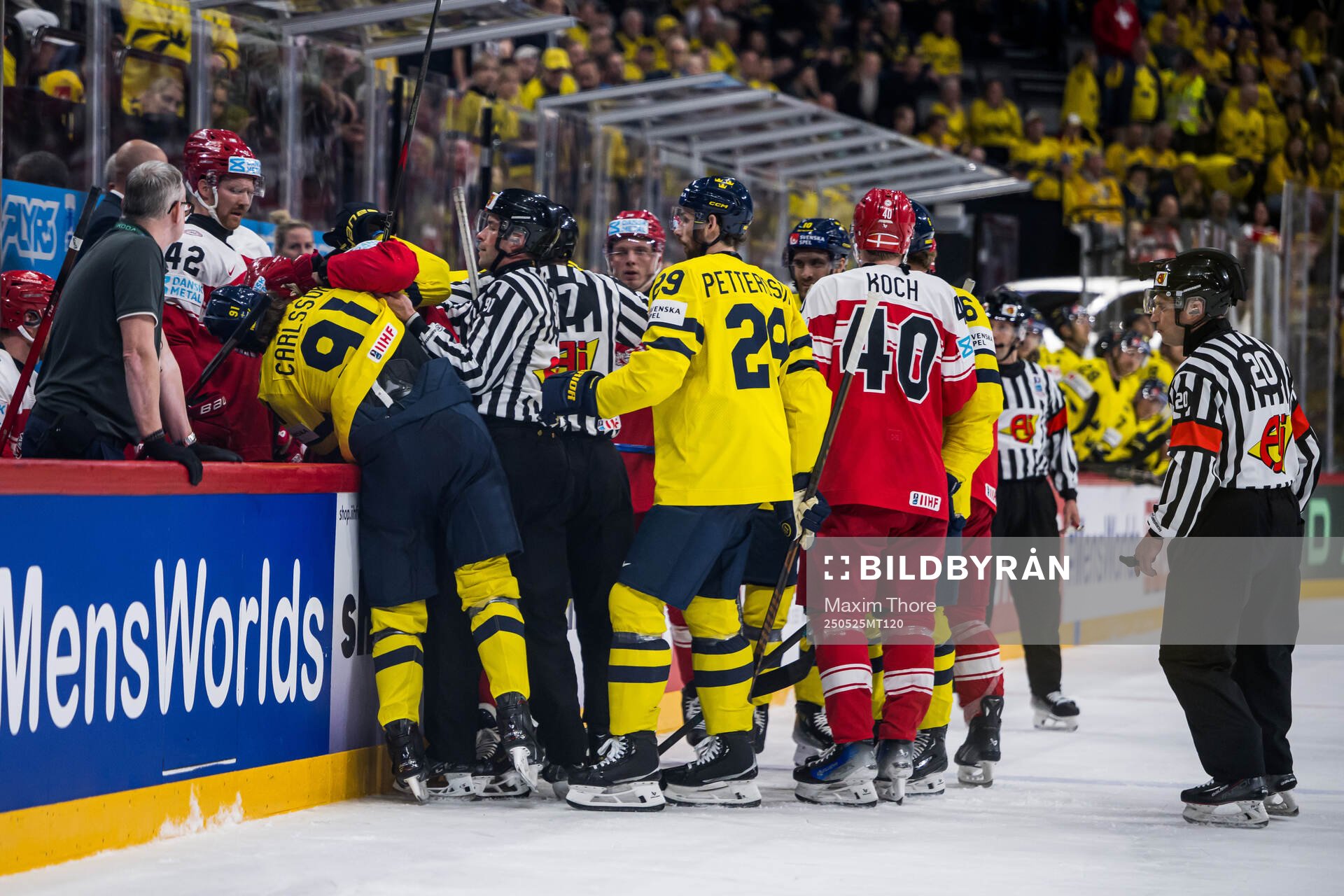 Leo Carlsson of Sweden and Oliver Lauridsen of Denmark