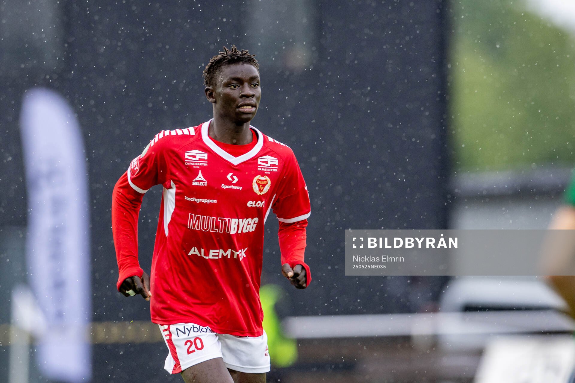 Kalmars Gibril Sosseh under fotbollsmatchen i Superettan mellan Varberg och Kalmar den 25 maj 2025 i Varberg. 