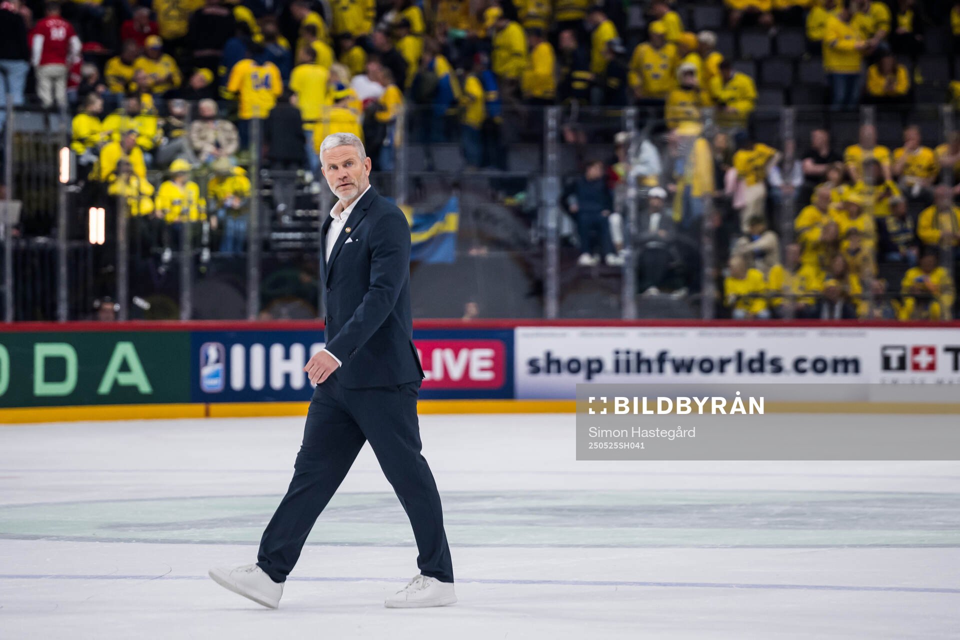 Head coach Mikael Gath of Denmark