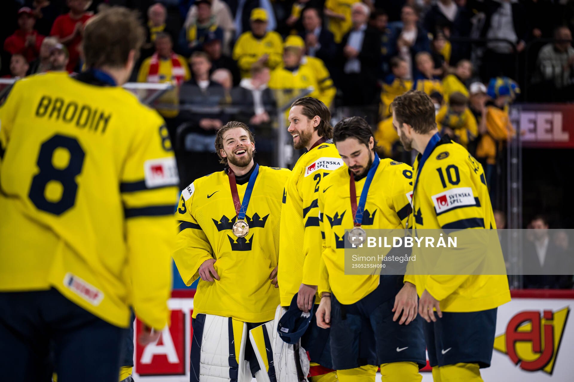 goaltender Samuel Ersson and goaltender Jacob Markström of
