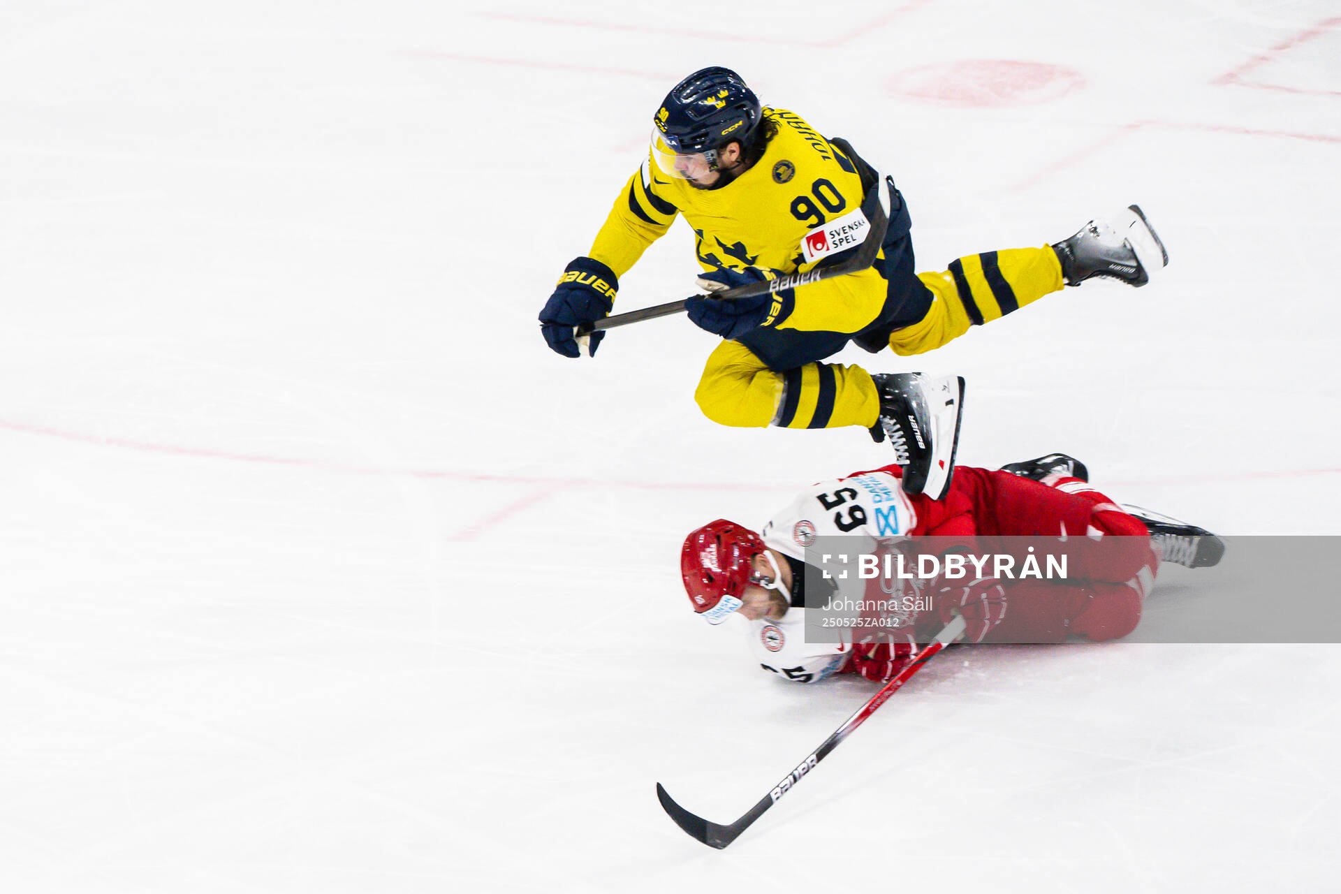 Marcus Johansson of Sweden and Christian Wejse of Denmark