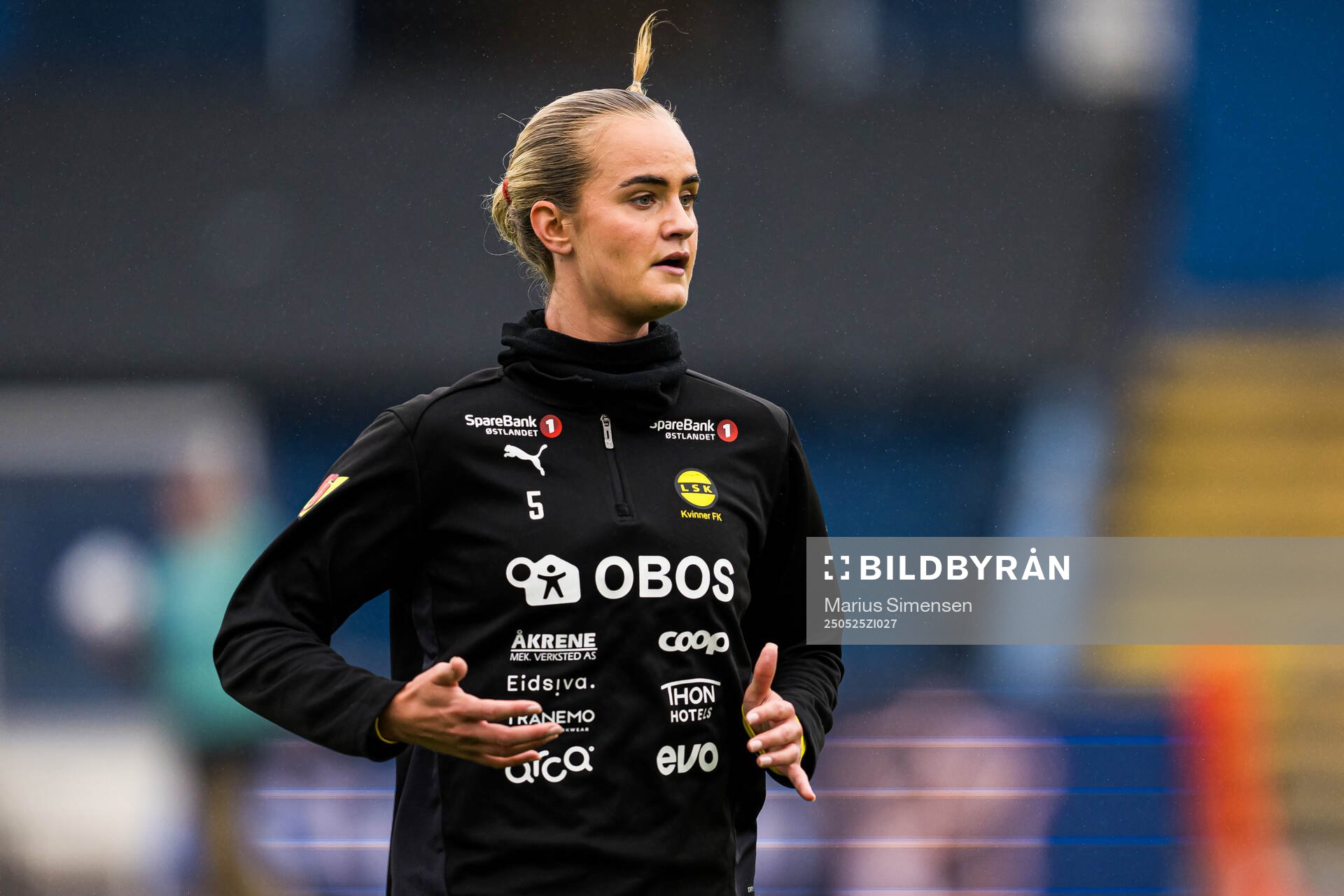 Emma Braut Brunes of LSK Kvinner warms up ahead of the Toppserien football match between Stabæk and LSK Kvinner on May 25, 2025 in Bekkestua.