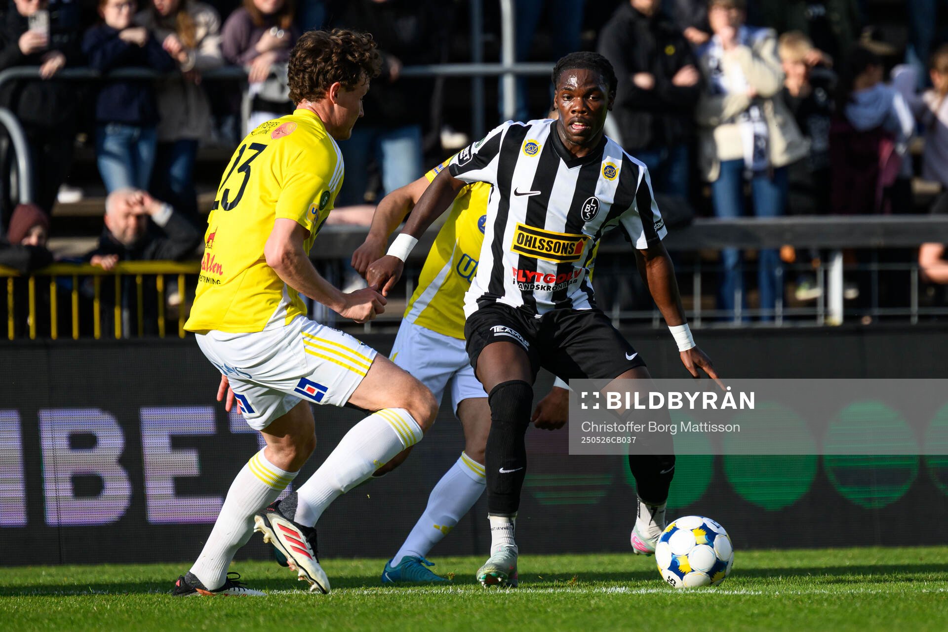 Landskronas Xavier Odhiambo under fotbollsmatchen i Superettan mellan Landskrona och Falkenberg den 26 maj 2025 i Landskrona.