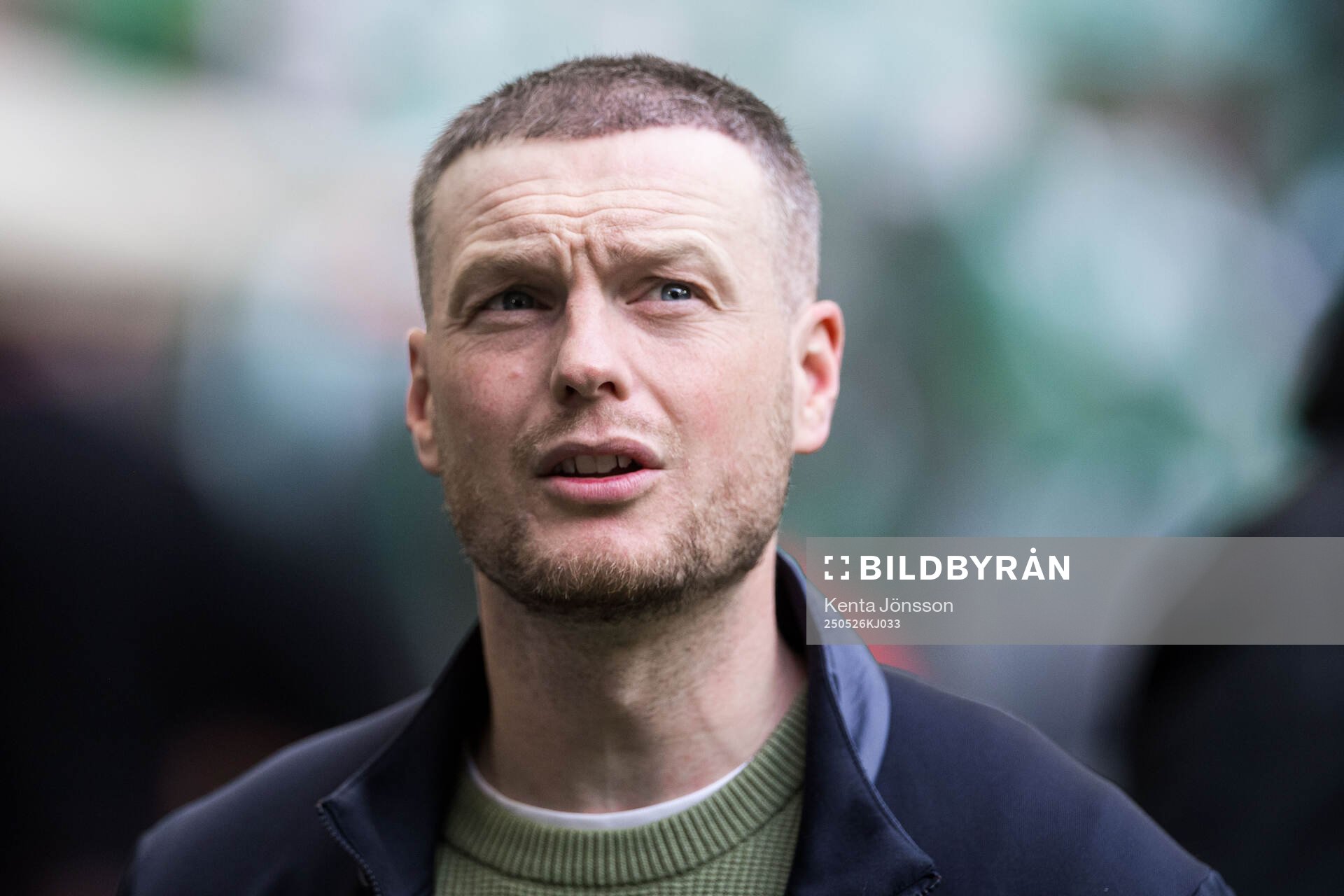 Hammarbys tränare Kim Hellberg  inför fotbollsmatchen i Allsvenskan mellan Hammarby och Degerfors den 26 maj 2025 i Stockholm. 