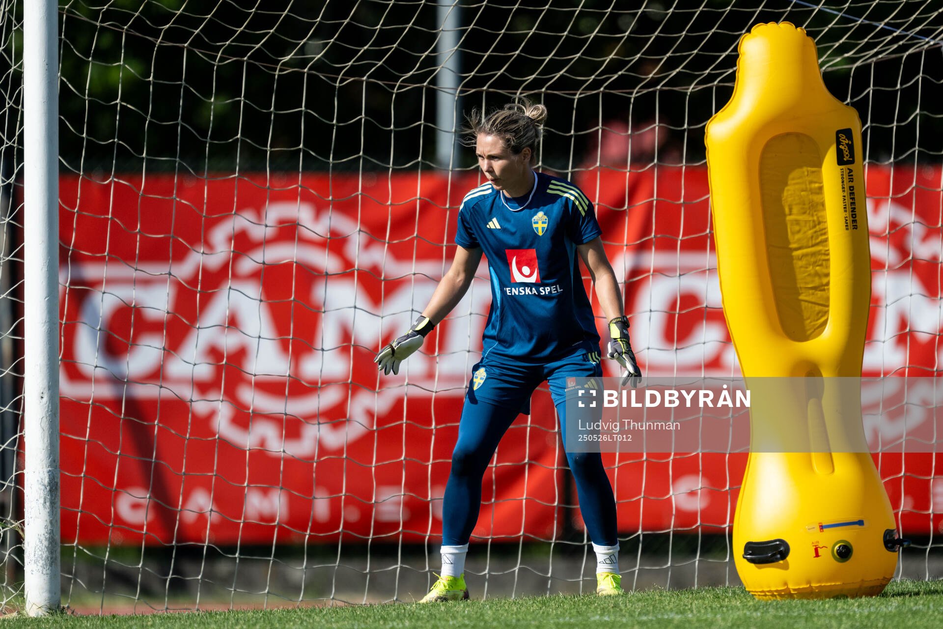 Goalkeeper Jennifer Falk of the Swedish women’s national football team during a training session on May 26, 2025 in Fidenza. 