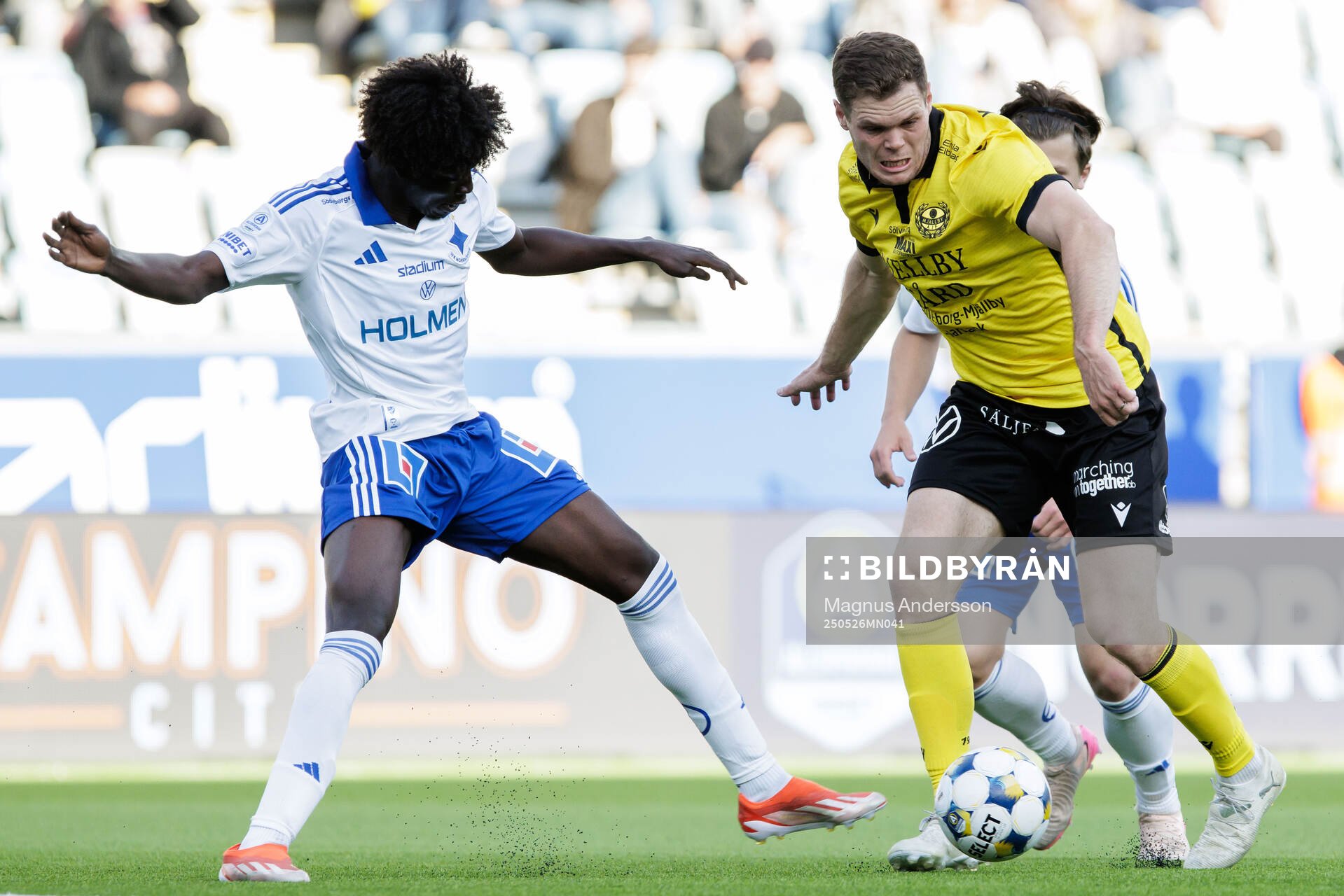 IFK Norrköpings Kojo Peprah Oppong och Mjällbys Jacob