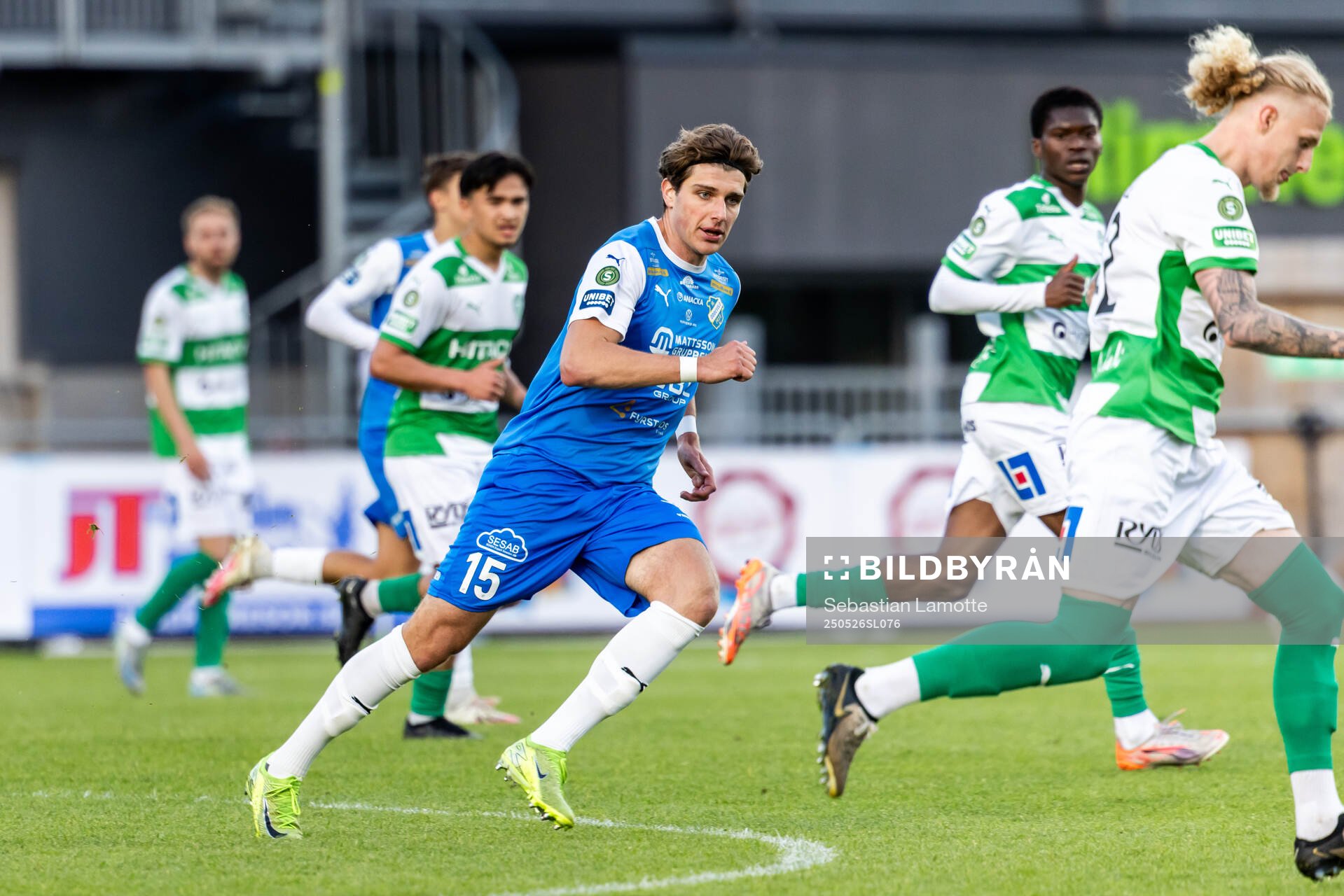 Oddevolds Adrian Rogulj under fotbollsmatchen i Superettan mellan Oddevold och Västerås den 26 maj 2025 i Uddevalla. 