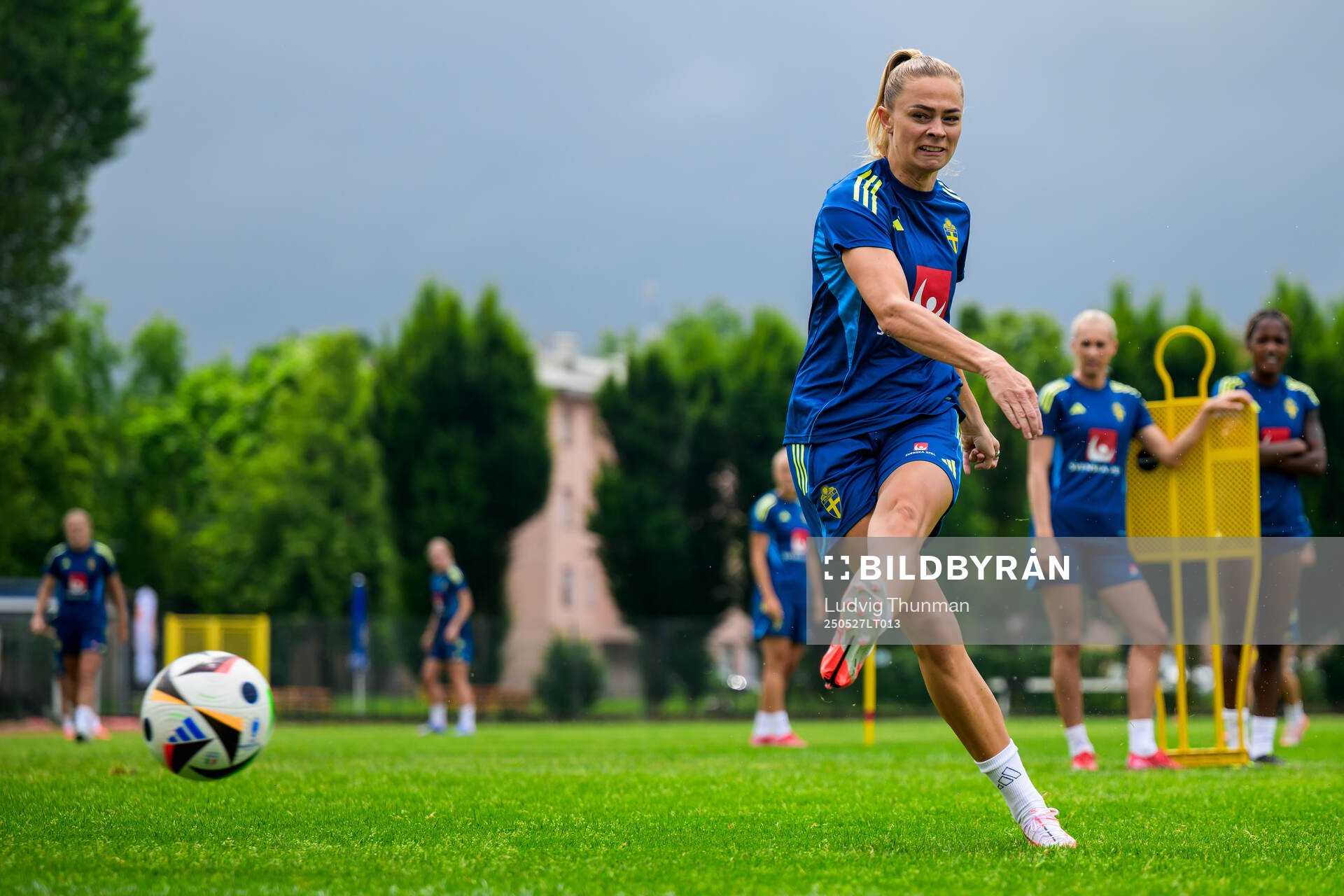 Fridolina Rolfö of the Swedish women’s national football team during a training session on May 27, 2025 in Fidenza. 