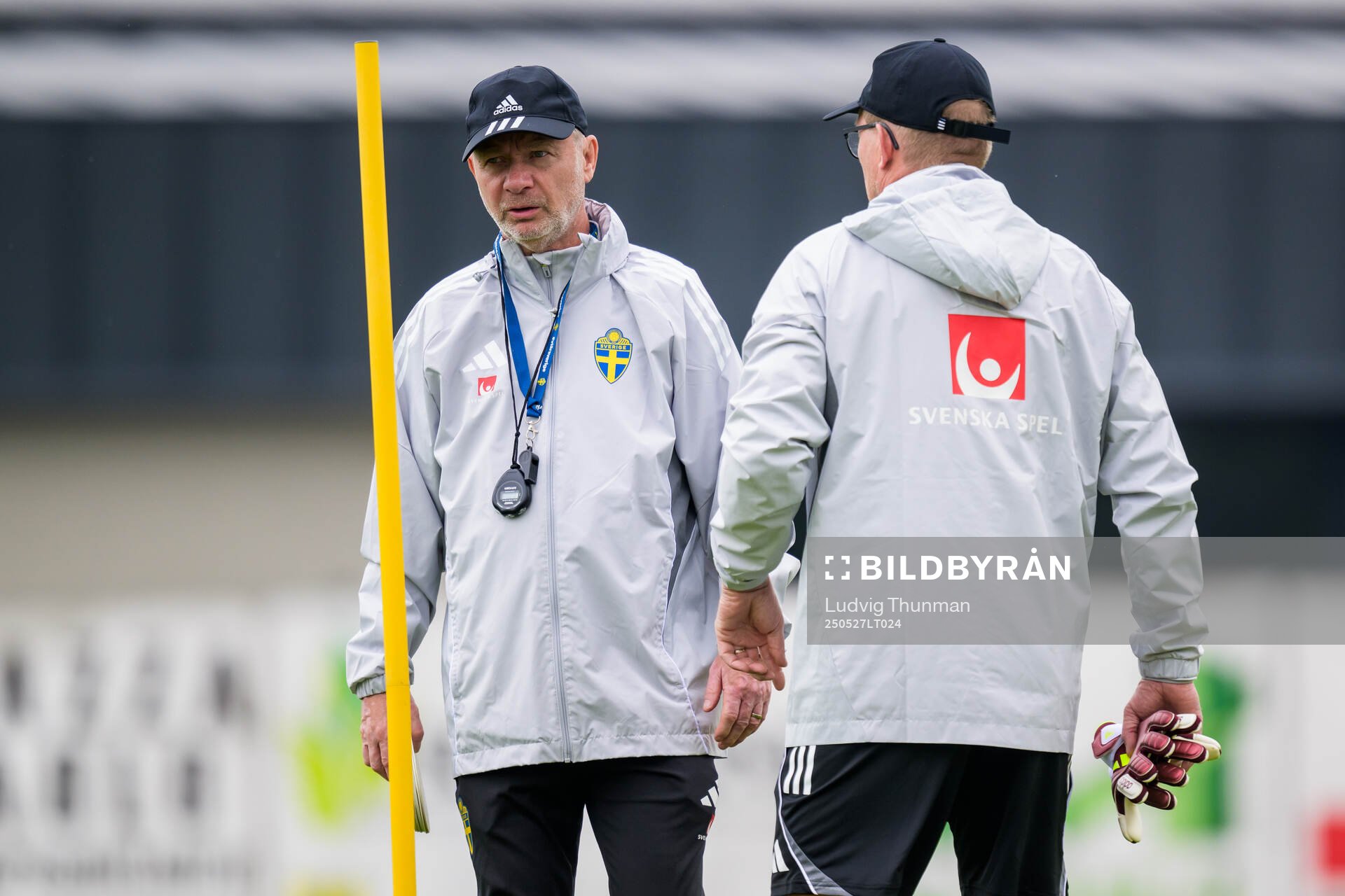 Head coach Peter Gerhardsson and goalkeeper coach Leif Troedsson of the Swedish women’s national football team during a training session on May 27, 2025 in Fidenza.