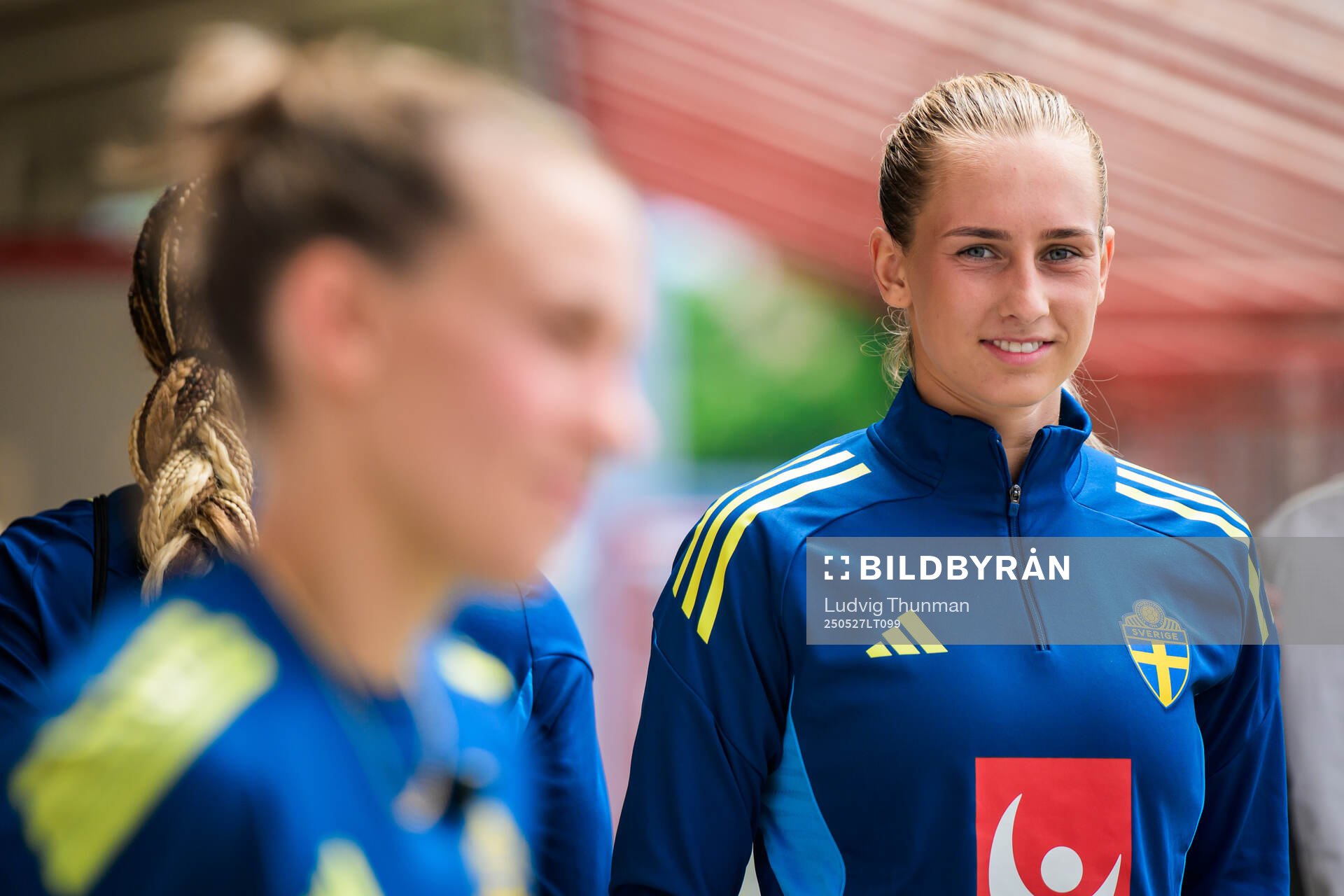Ellen Wangerheim of the Swedish women’s national football team is interviewed by the media after a training session on May 27, 2025 in Fidenza. 
