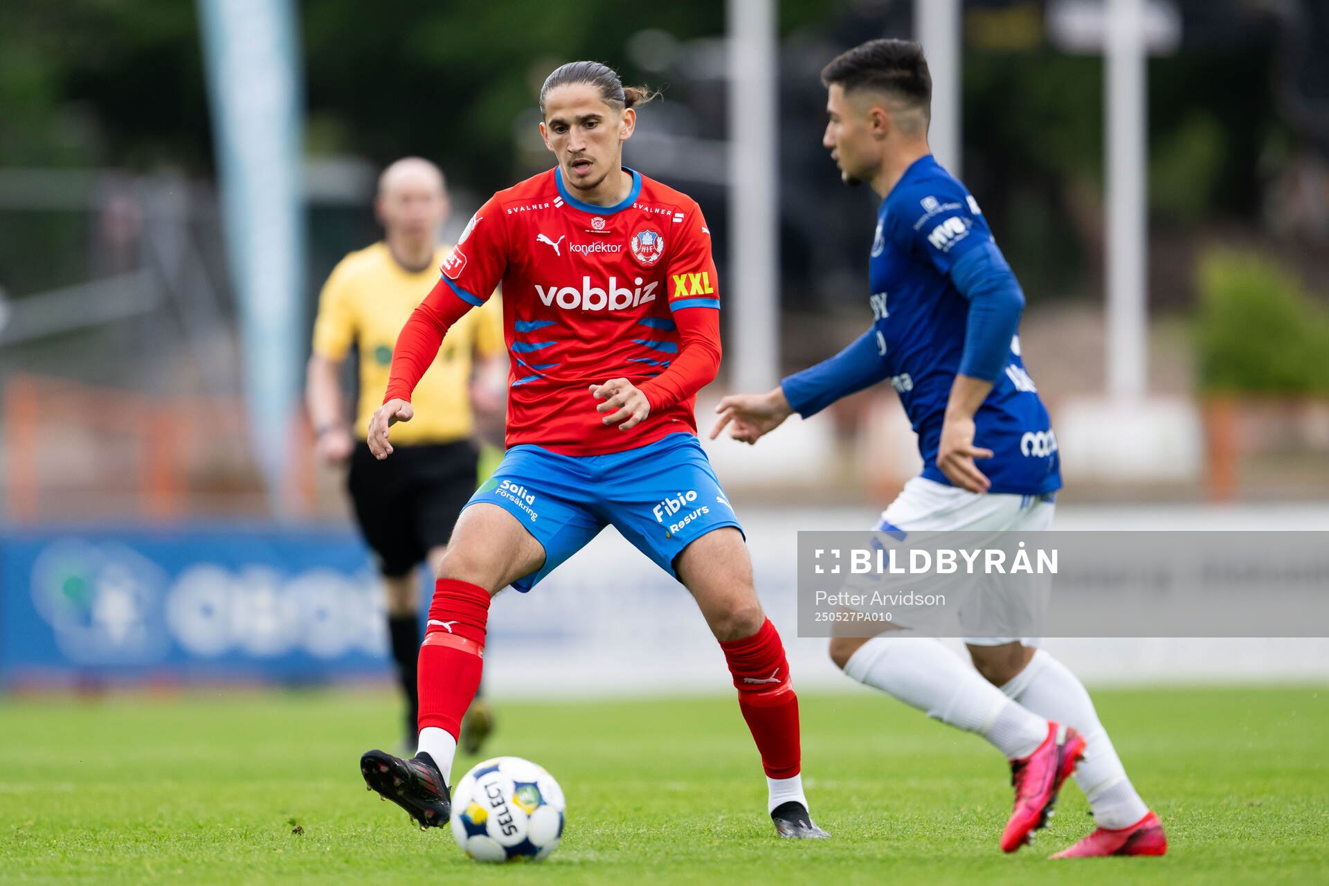 Helsingborgs Ervin Gigovic och Trelleborgs Ammar Asani