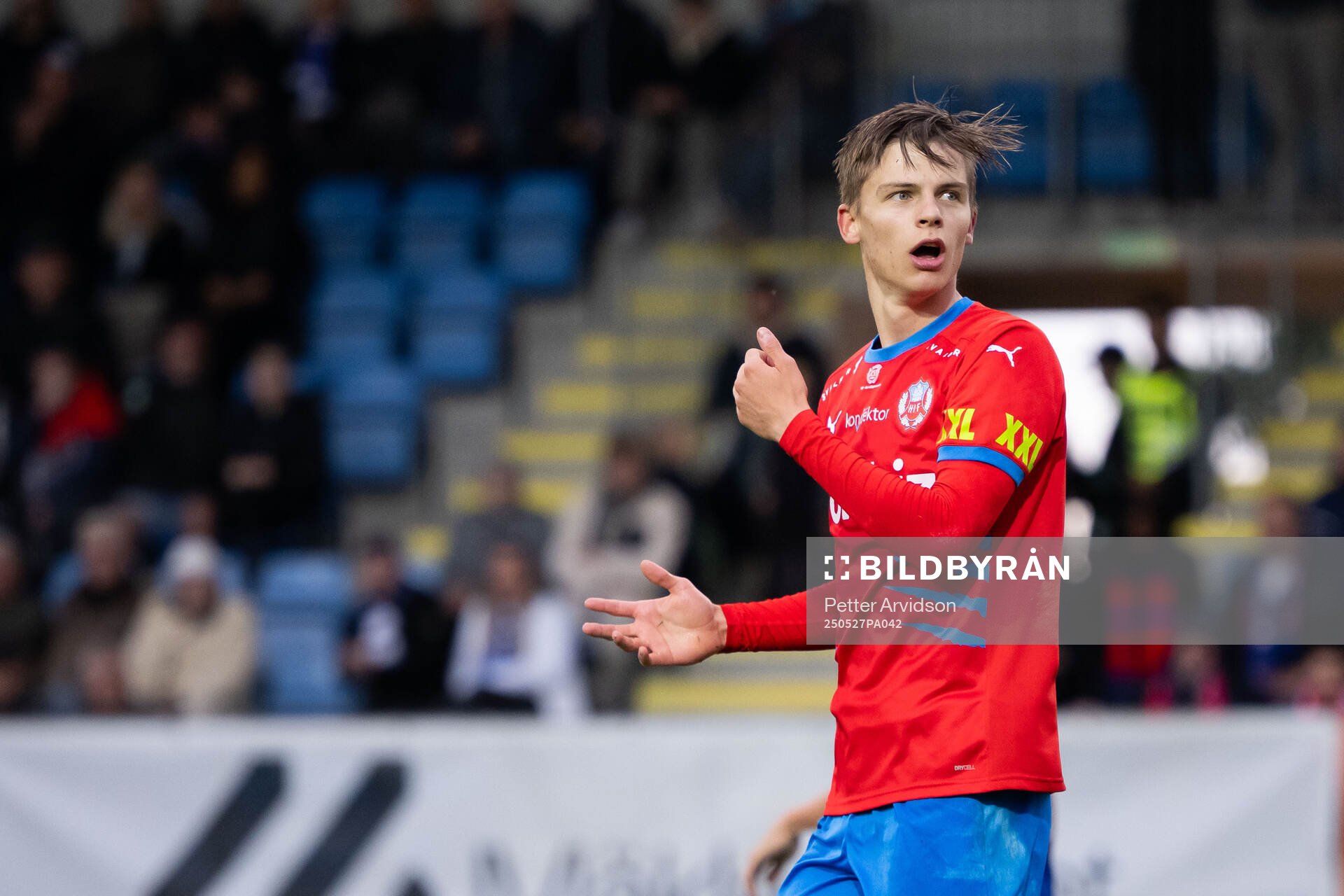 Helsingborgs Adrian Svanbäck deppar