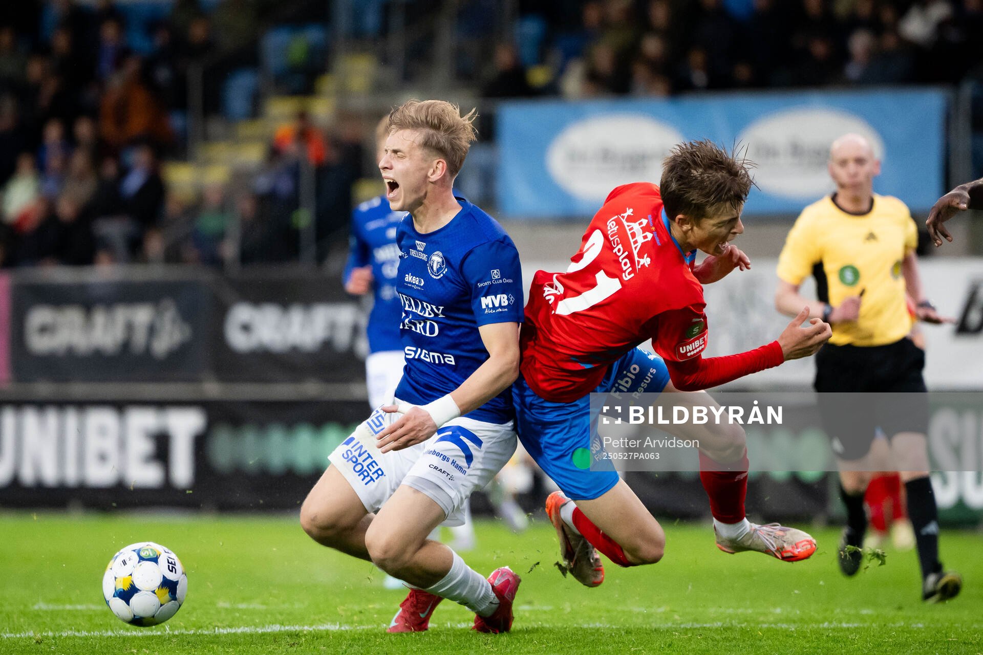 Trelleborgs Axel Vidjeskog och Helsingborgs Adrian Svanbäck