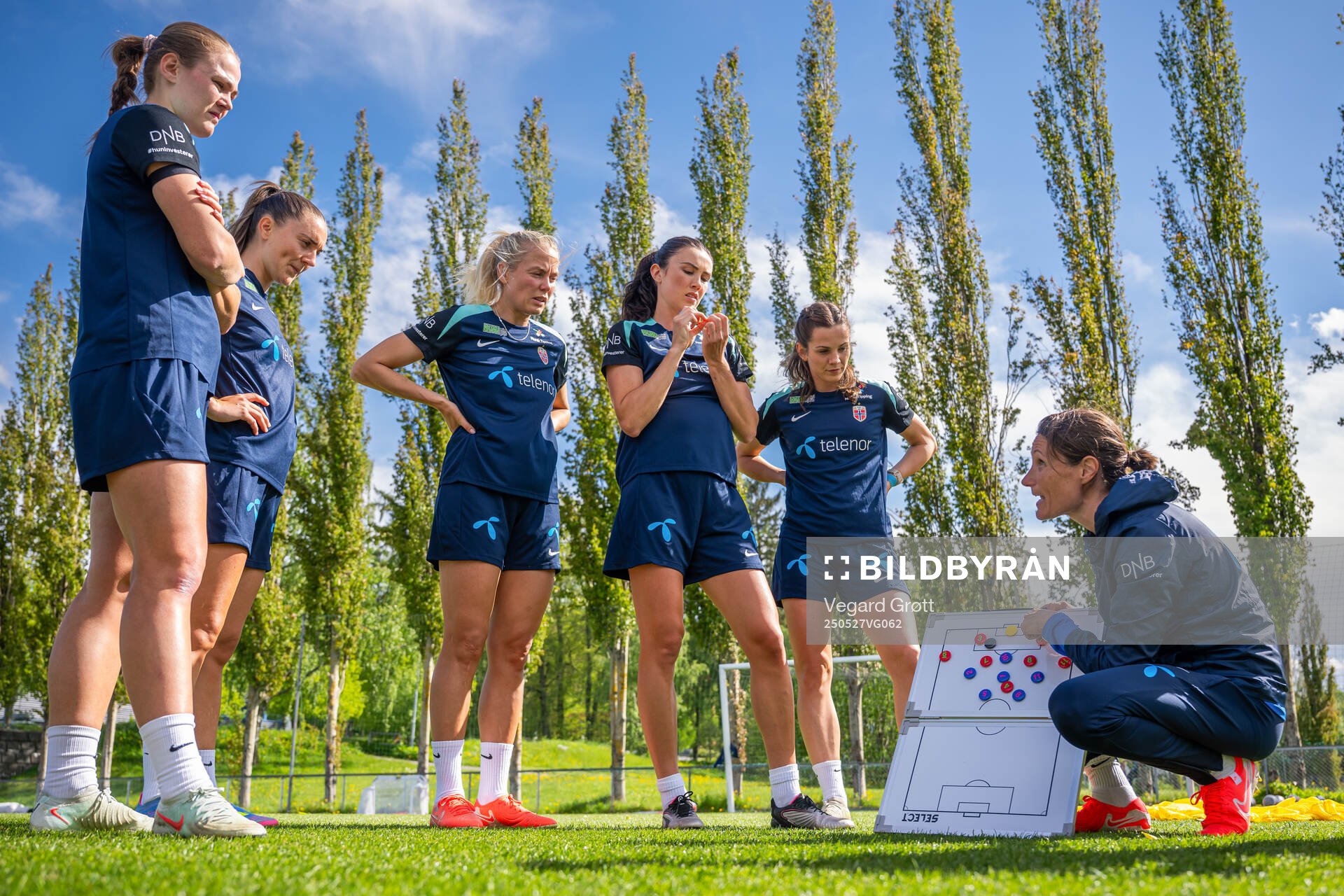 Marthine Østenstad, Vilde Bøe Risa, Guro Bergsvand, Ingrid Syrstad Engen, Tuva Hansen and assistant coach Ingvild Stensland of the Norwegian women's national football team during a training session on May 27, 2025 in Trondheim.