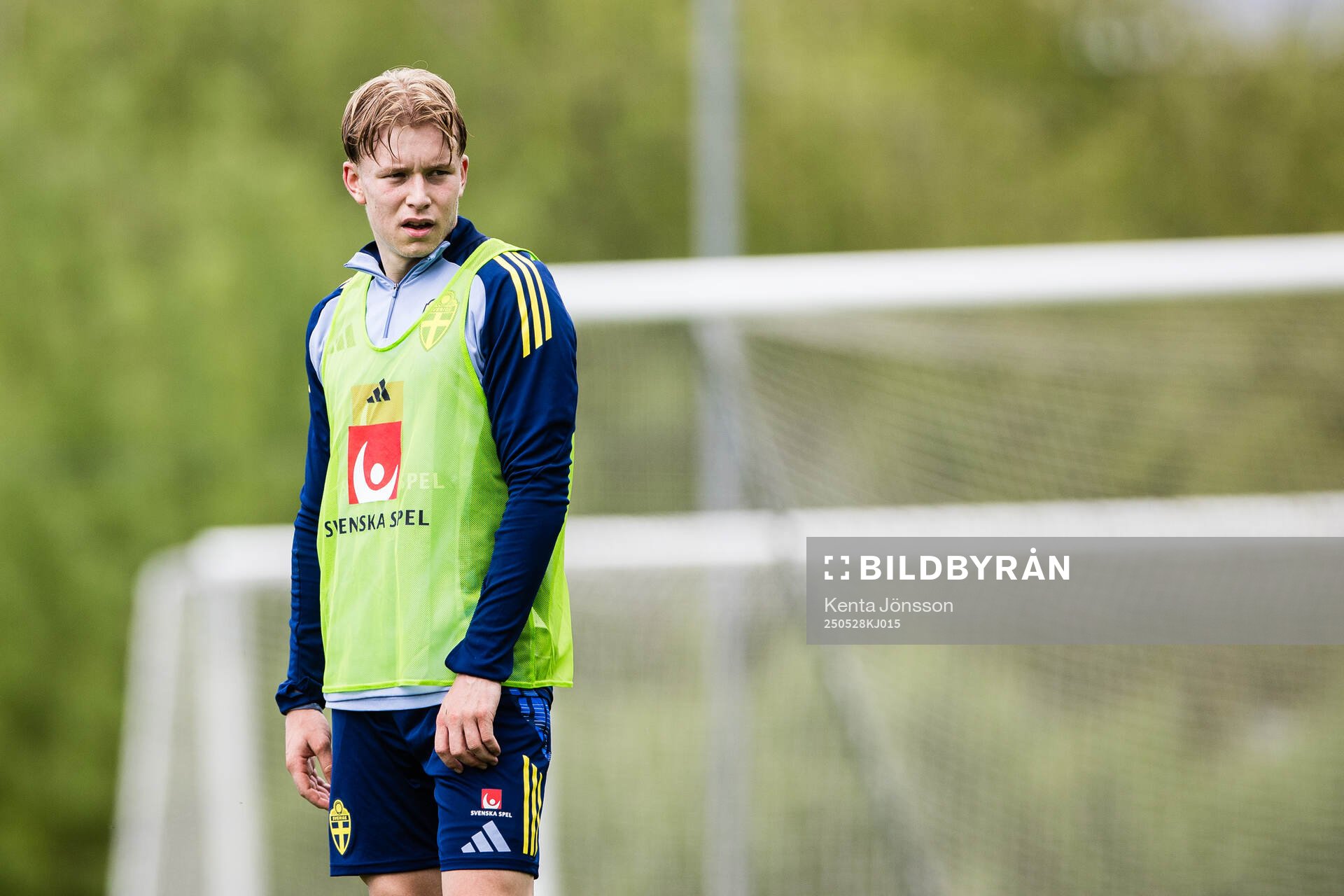 Daniel Svensson of the Swedish men's national football team during a training session on May 28, 2025 in Stockholm. 