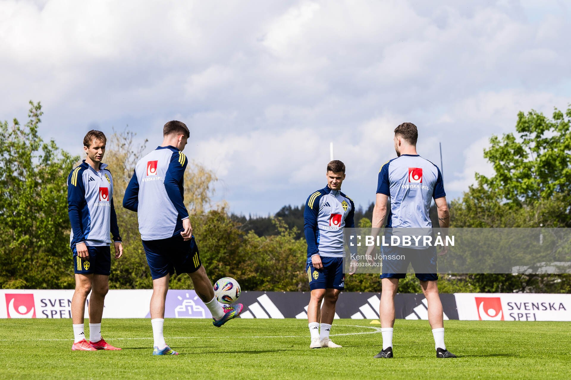 Benjamin Nygren and amuel Dahl of the Swedish men's