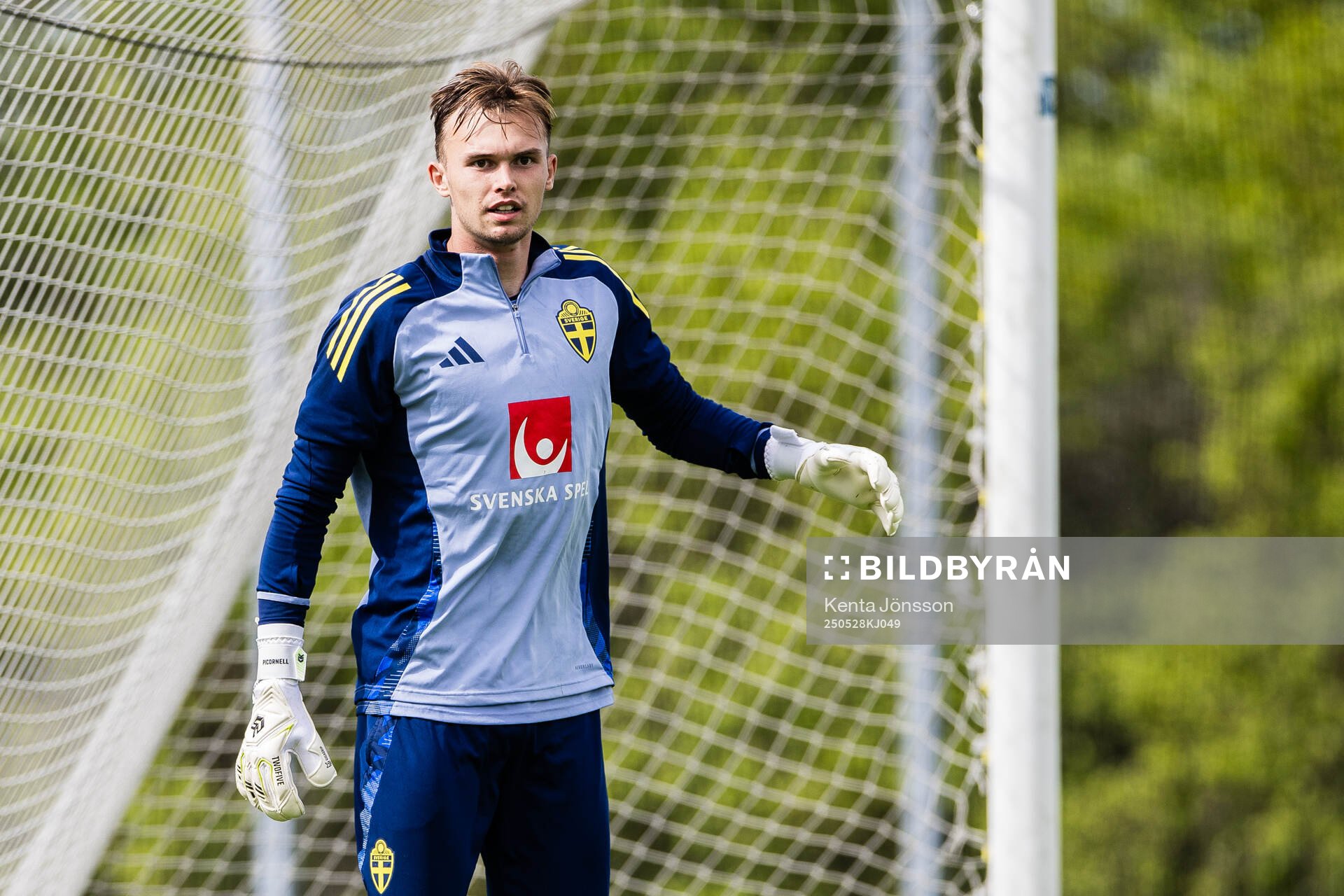 Goalkeeper André Picornell of the Swedish men's national