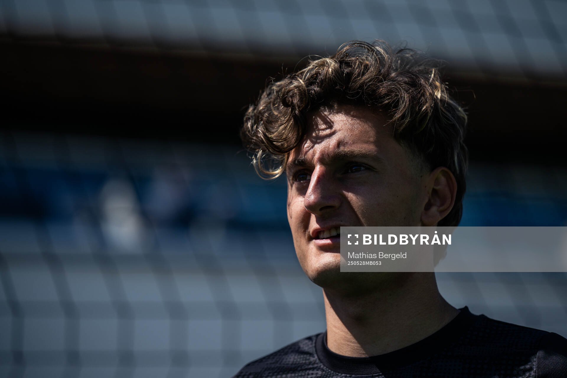 Häckens Silas Andersen intervjuas under en pressträff inför finalen i Svenska Cupen den 28 maj 2025 i Göteborg. 