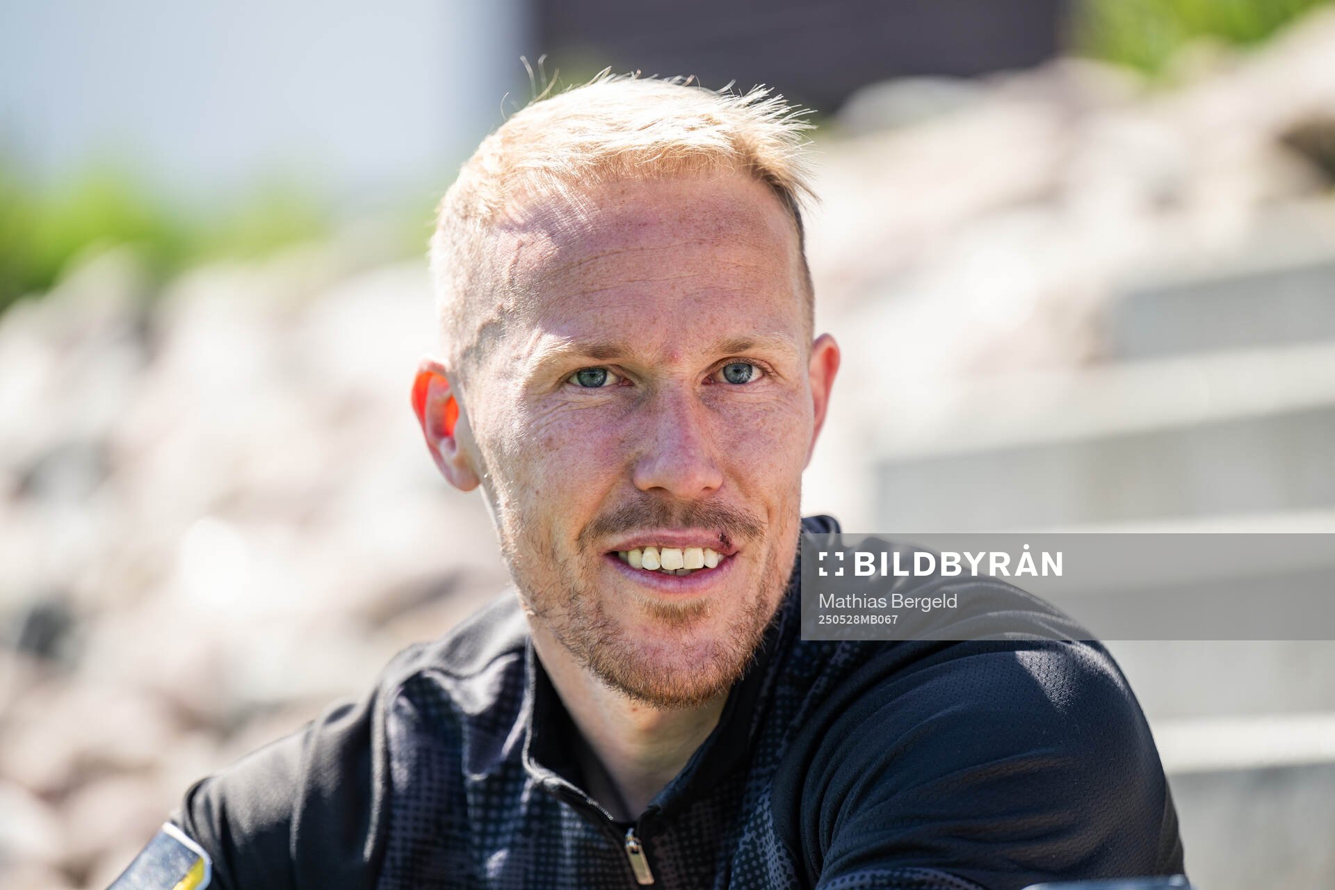 Häckens Mikkel Rygaard Jensen intervjuas under en pressträff inför finalen i Svenska Cupen den 28 maj 2025 i Göteborg.