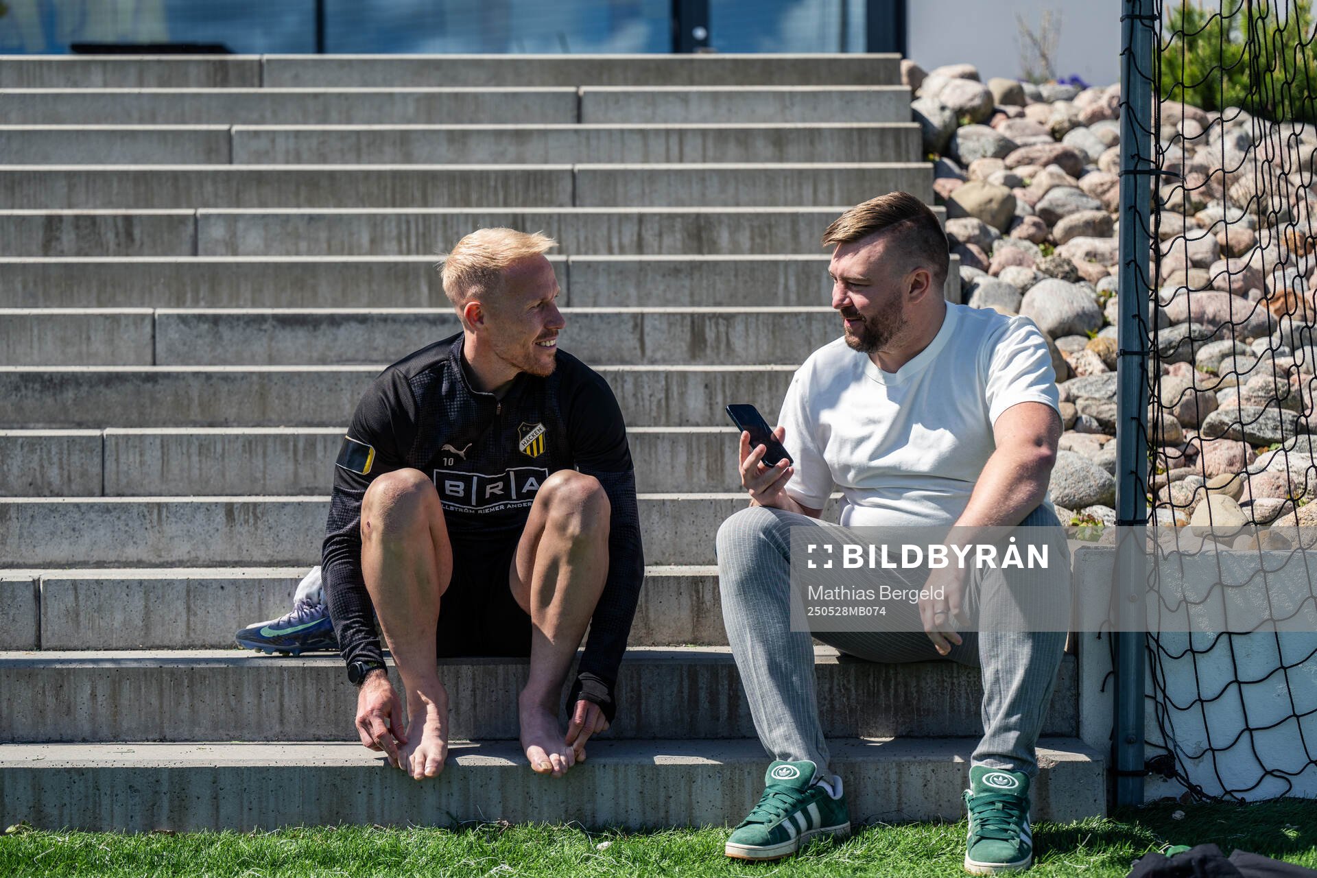 Häckens Mikkel Rygaard Jensen intervjuas under en pressträff inför finalen i Svenska Cupen den 28 maj 2025 i Göteborg.