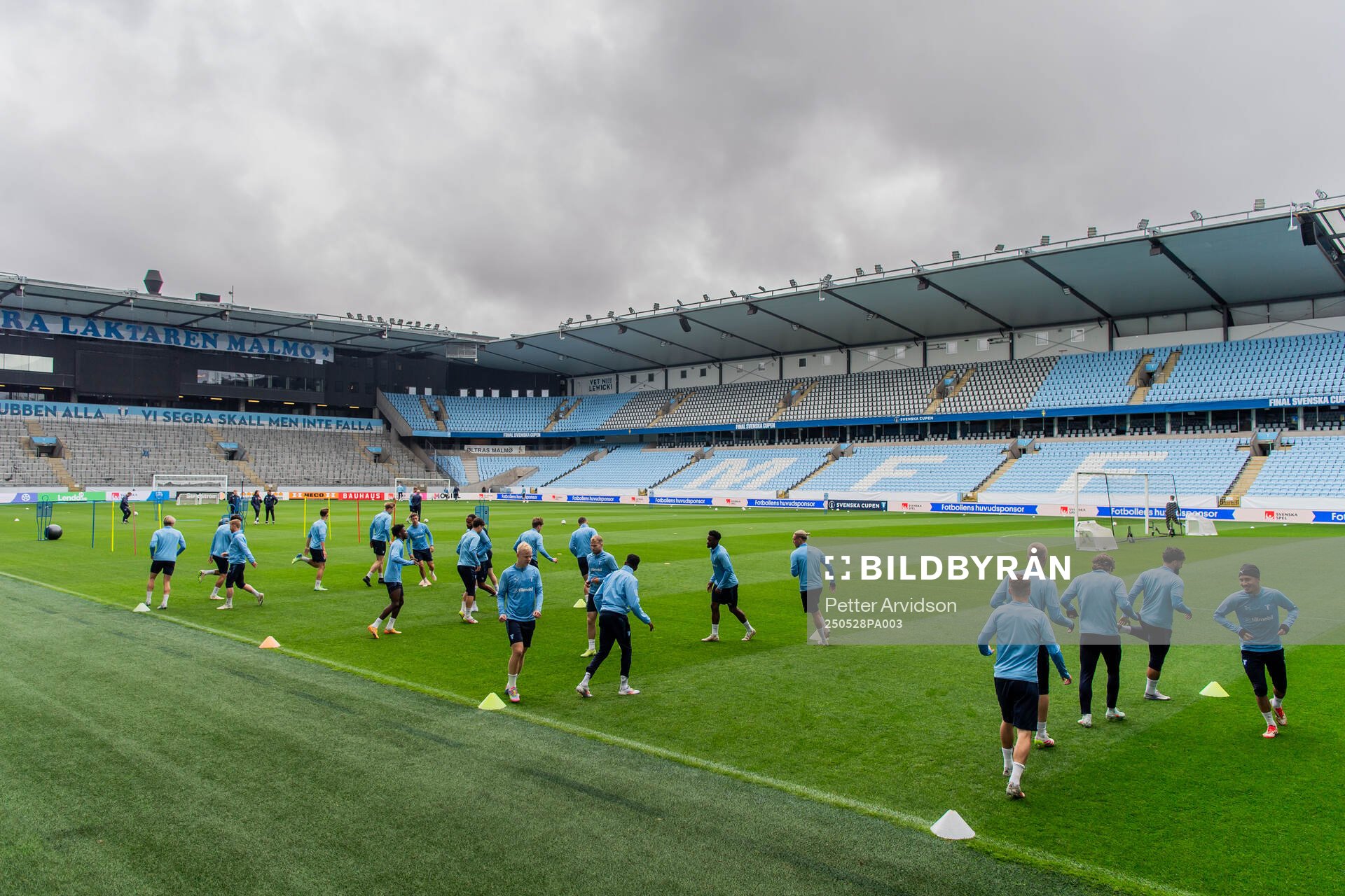 Generell vy under en träning med Malmö FF inför finalen i Svenska Cupen den 28 maj 2025 i Malmö. 