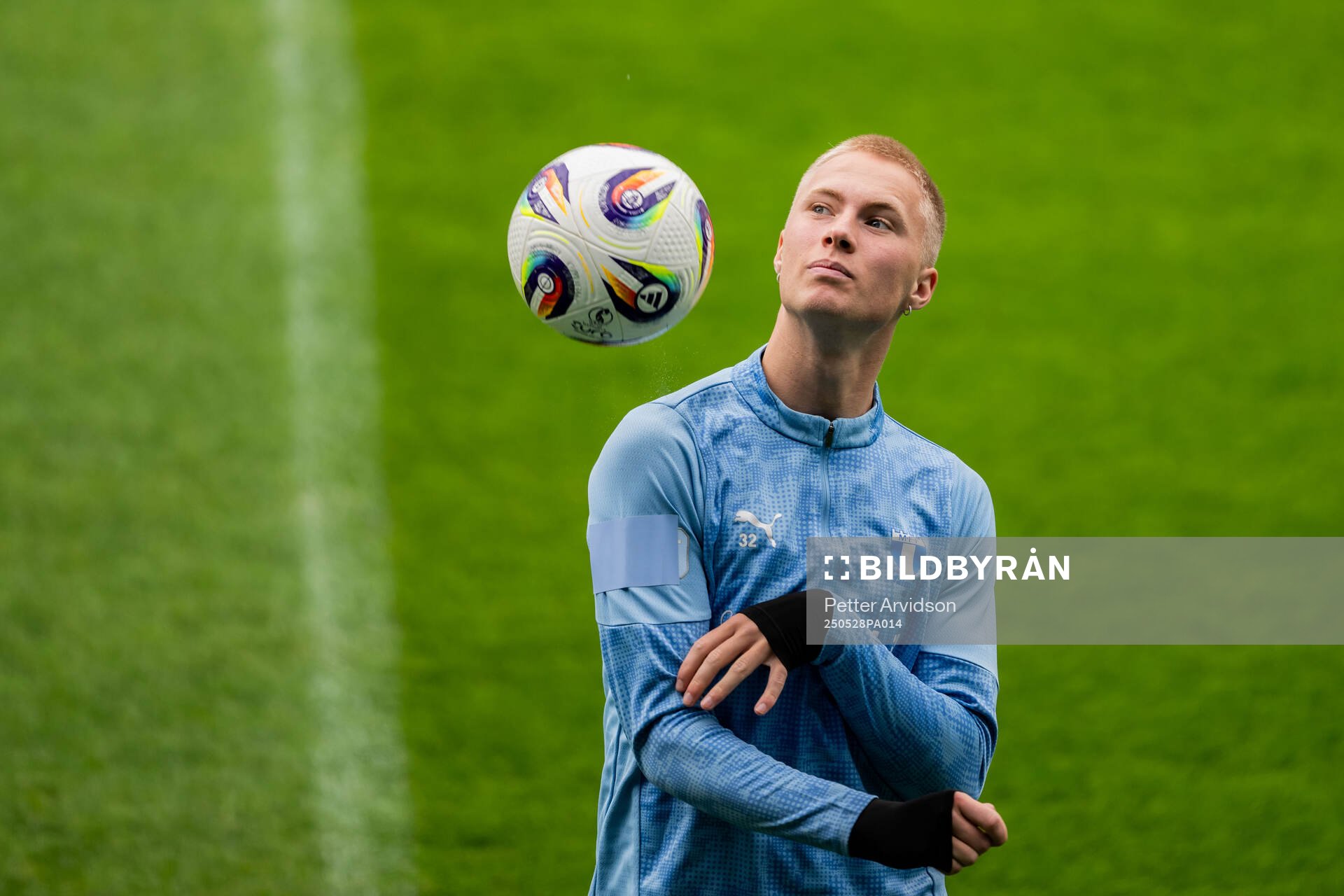 Malmö FFs Daniel Gudjohnsen under en träning inför finalen i Svenska Cupen den 28 maj 2025 i Malmö. 
