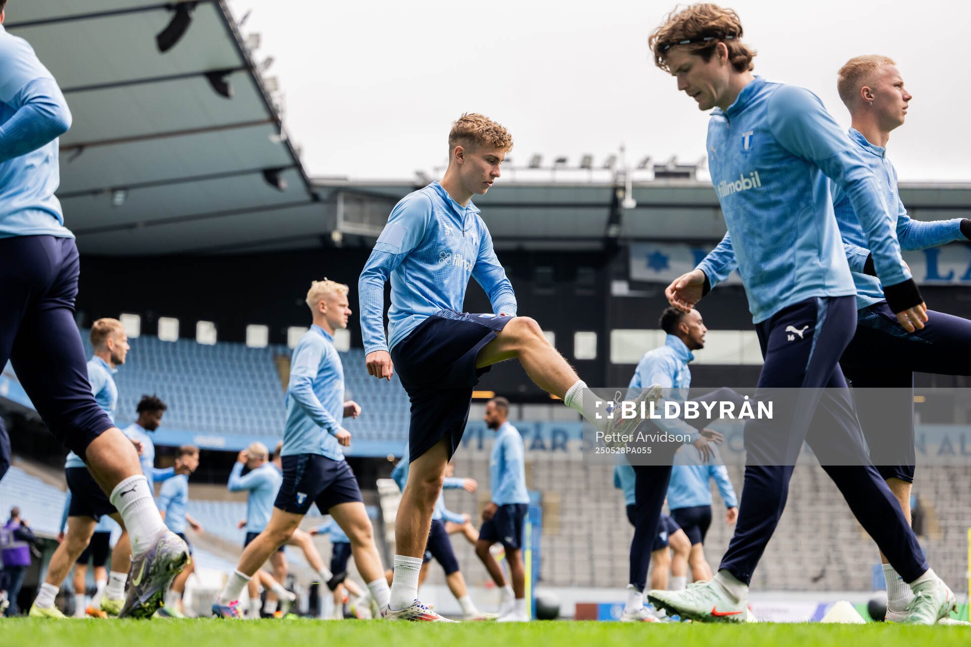 Malmö FFs Hugo Bolin under en träning inför finalen i Svenska Cupen den 28 maj 2025 i Malmö. 