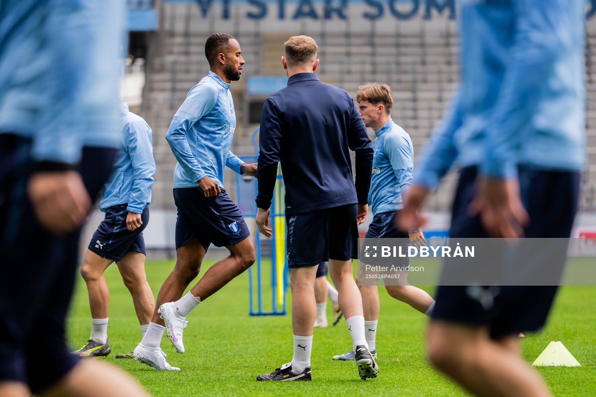 Malmö FFs Isaac Kiese Thelin under en träning inför finalen i Svenska Cupen den 28 maj 2025 i Malmö. 