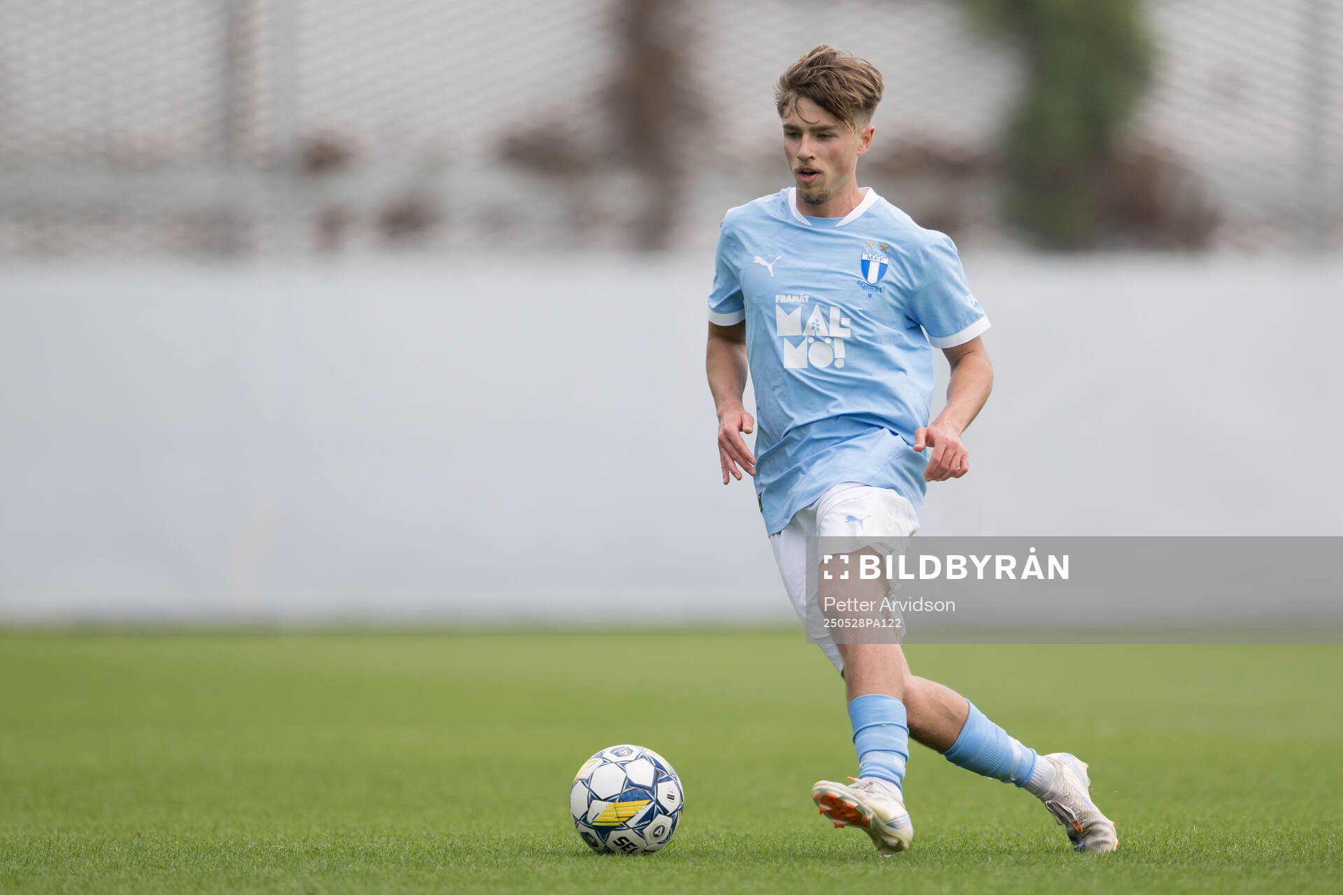Malmö FFs Hugo Bäckstrand under finalen i P19 Ligacupen mellan Malmö FF och Hammarby den 28 maj 2025 i Malmö. 