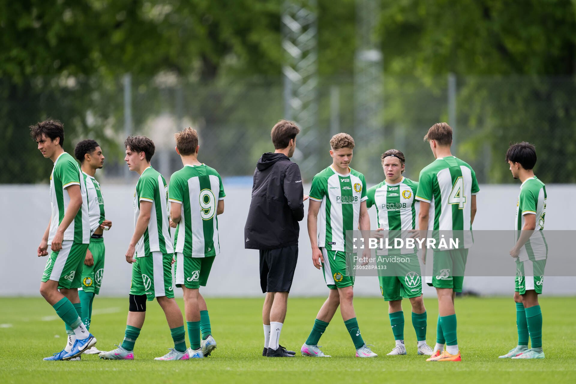 Hammarbys spelare deppar under finalen i P19 Ligacupen mellan Malmö FF och Hammarby den 28 maj 2025 i Malmö. 