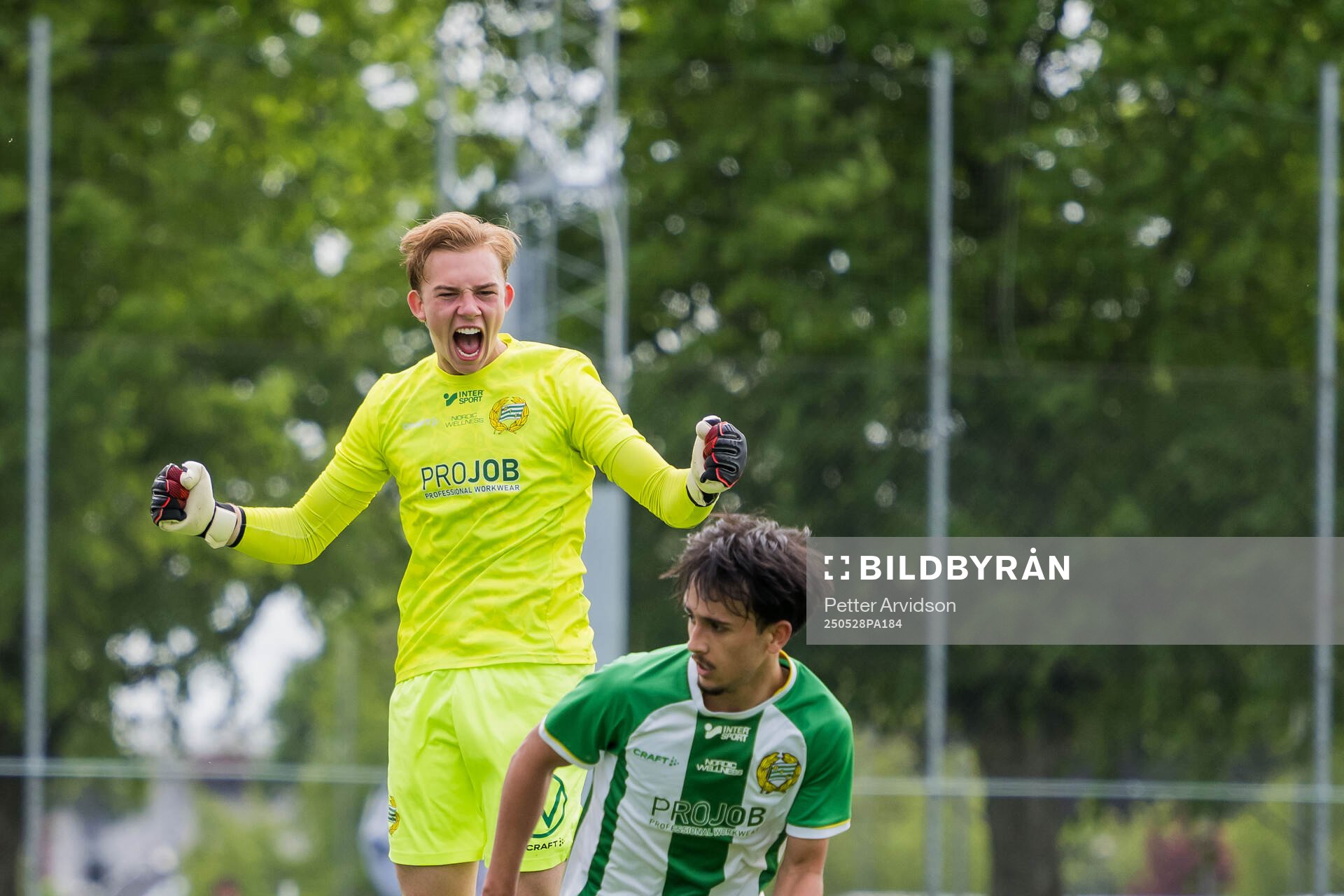 Hammarbys Elton Fischerström Opancar jublar under finalen i P19 Ligacupen mellan Malmö FF och Hammarby den 28 maj 2025 i Malmö.