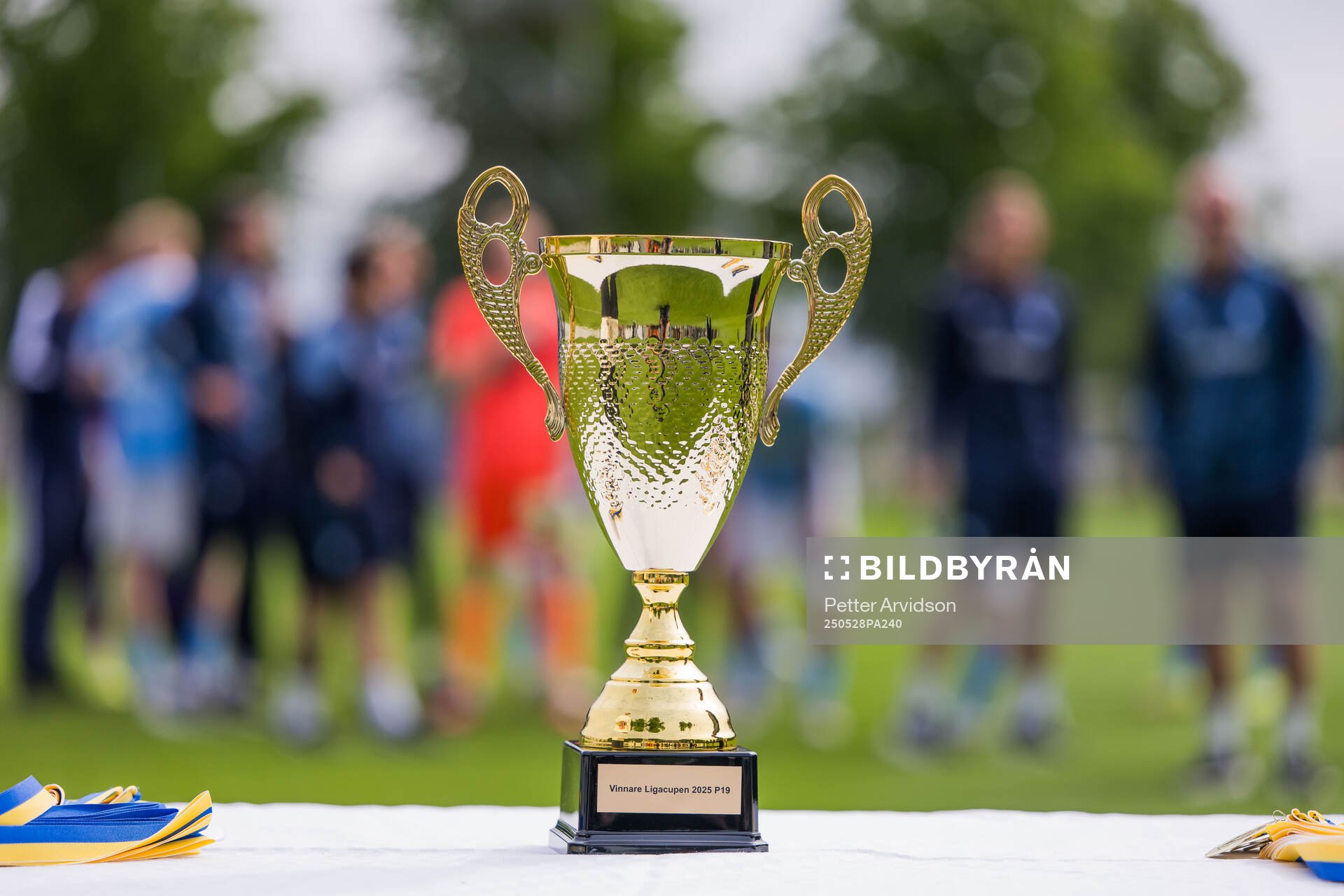 Pokalen inför prisutdelningen efter finalen i P19 Ligacupen mellan Malmö FF och Hammarby den 28 maj 2025 i Malmö. 