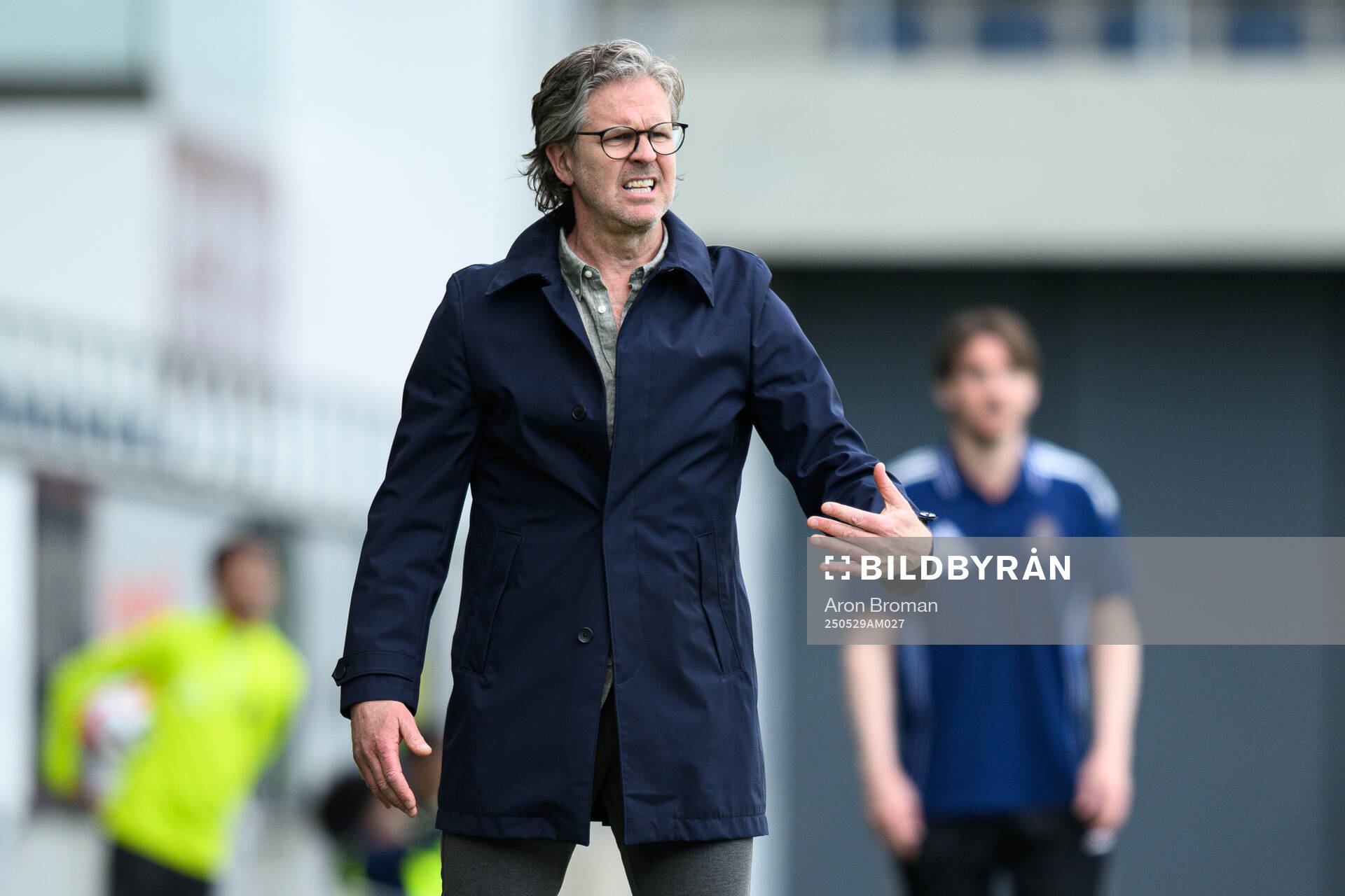 FC Stockholms tränare Rikard Norling under fotbollsmatchen i Ettan norra mellan Gefle och FC Stockholm den 29 maj 2025 i Gävle. 