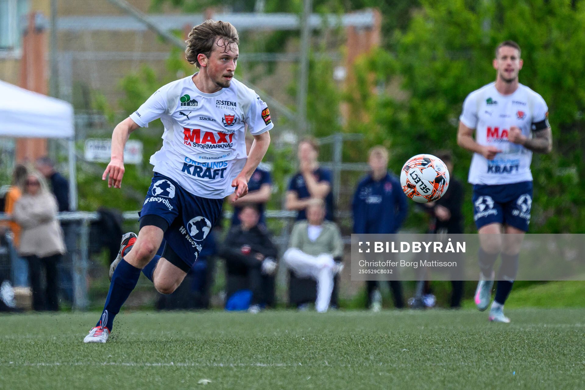 Åstorps Alvin Olsson under fotbollsmatchen i Division 2 Västra Götaland mellan Åstorps FF och Astrio BK den 29 maj 2025 i Åstorp. 