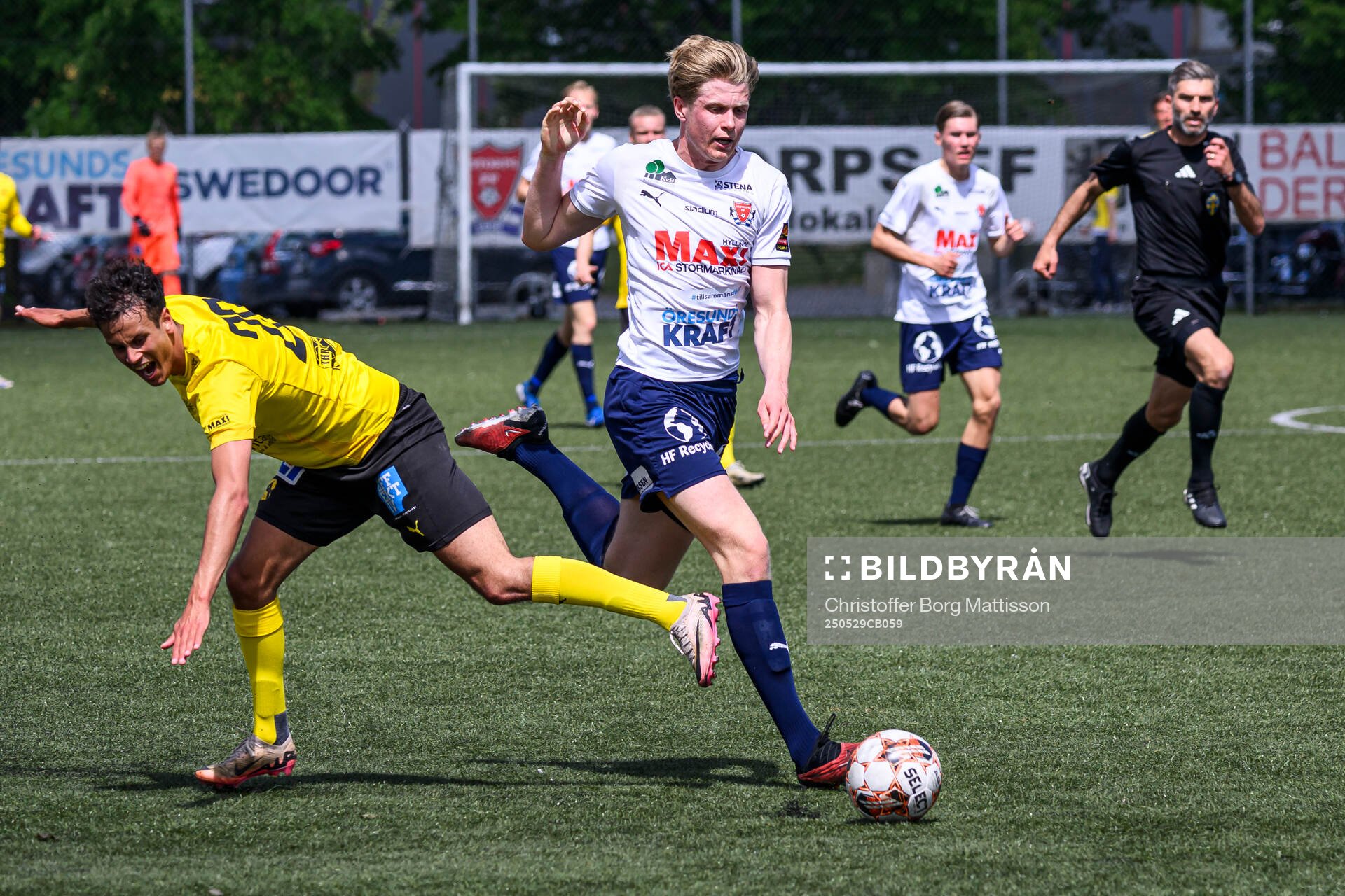 Åstorps Adam Butolen under fotbollsmatchen i Division 2 Västra Götaland mellan Åstorps FF och Astrio BK den 29 maj 2025 i Åstorp. 