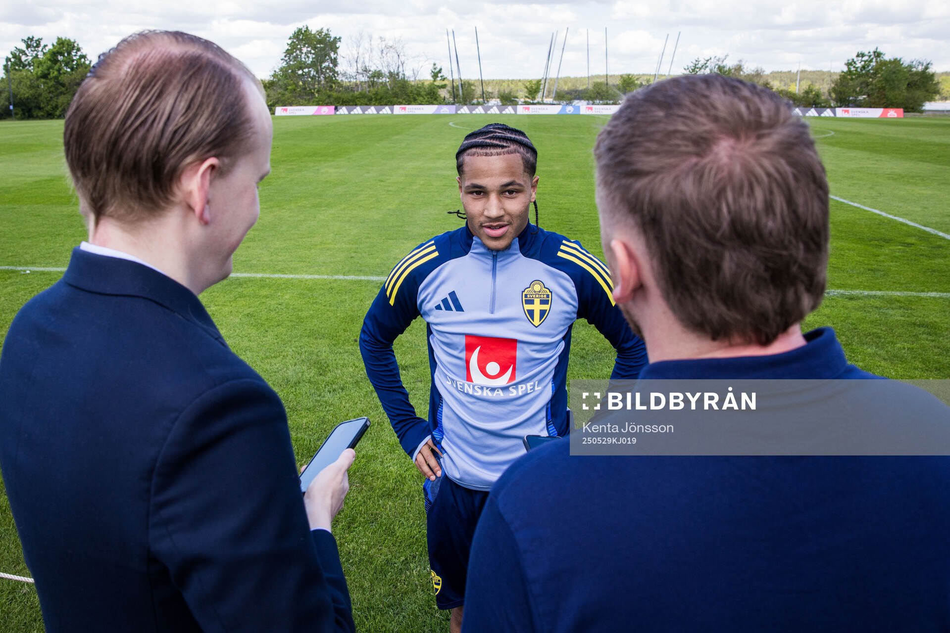 Momodou Sonko of the Swedish men's national football team during a training session on May 29, 2025 in Stockholm. 
