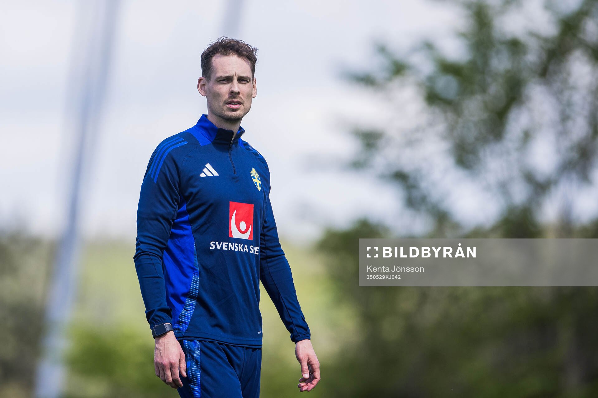 Daniel Bäckström (head coach U21) of the Swedish men's national football team during a training session on May 29, 2025 in Stockholm. 