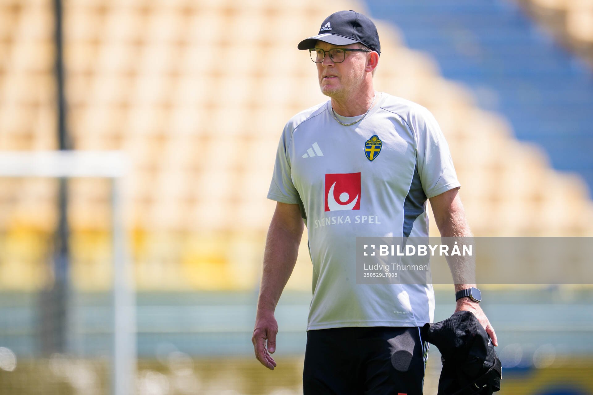 Goalkeeper coach Leif Troedsson of the Swedish women’s national football team ahead of a training session on May 29, 2025 in Parma. 