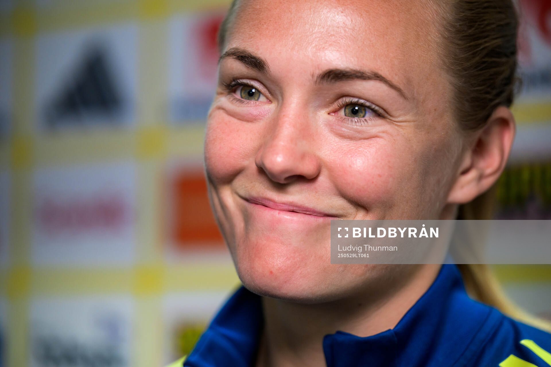Magdalena Eriksson of the Swedish women’s national football team is interviewed by the media after a training session on May 29, 2025 in Parma. 