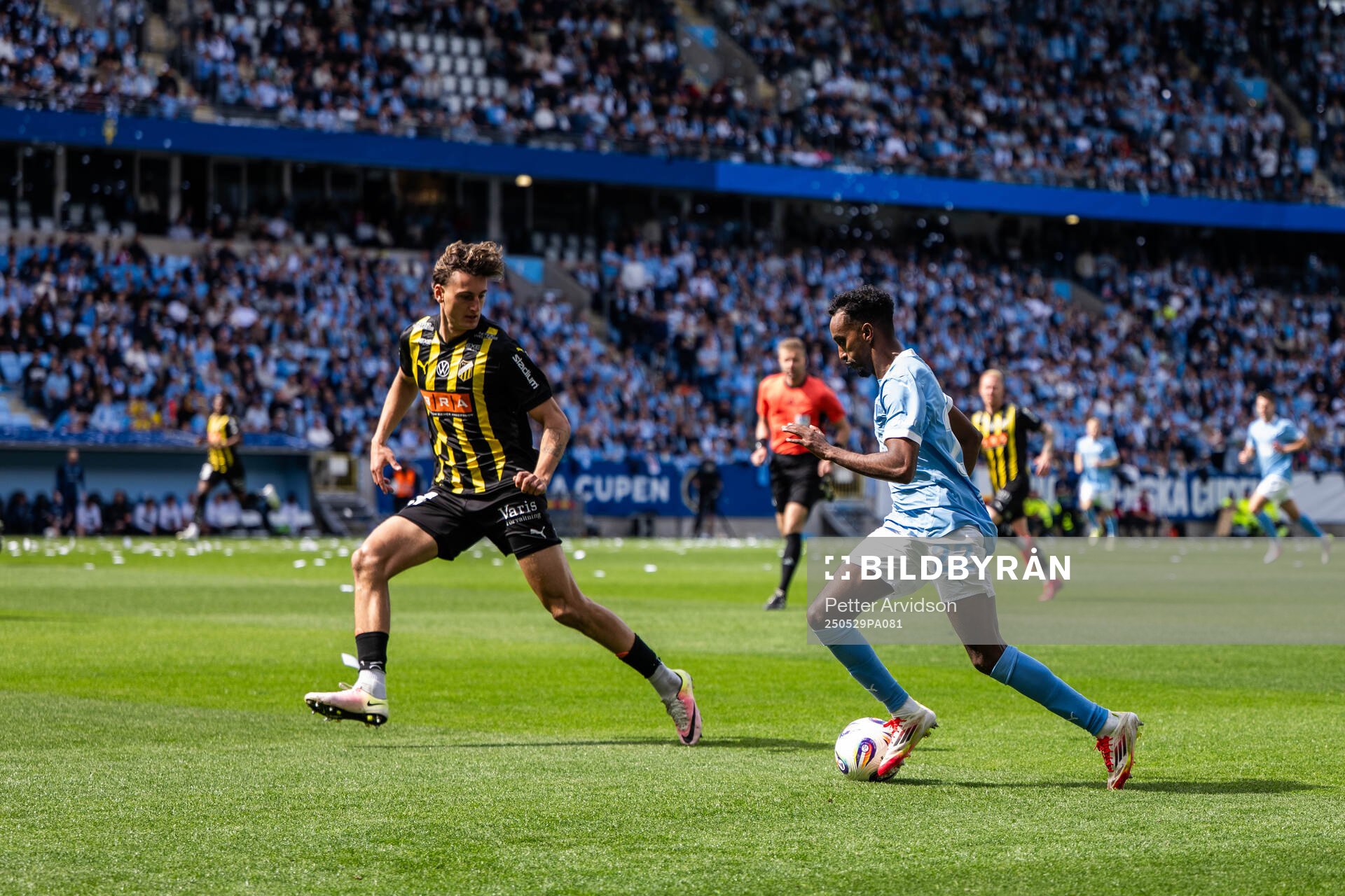 Häckens Silas Andersen och Malmö FFs Taha Ali under finalen i Svenska Cupen mellan Malmö FF och Häcken den 29 maj 2025 i Malmö. 
