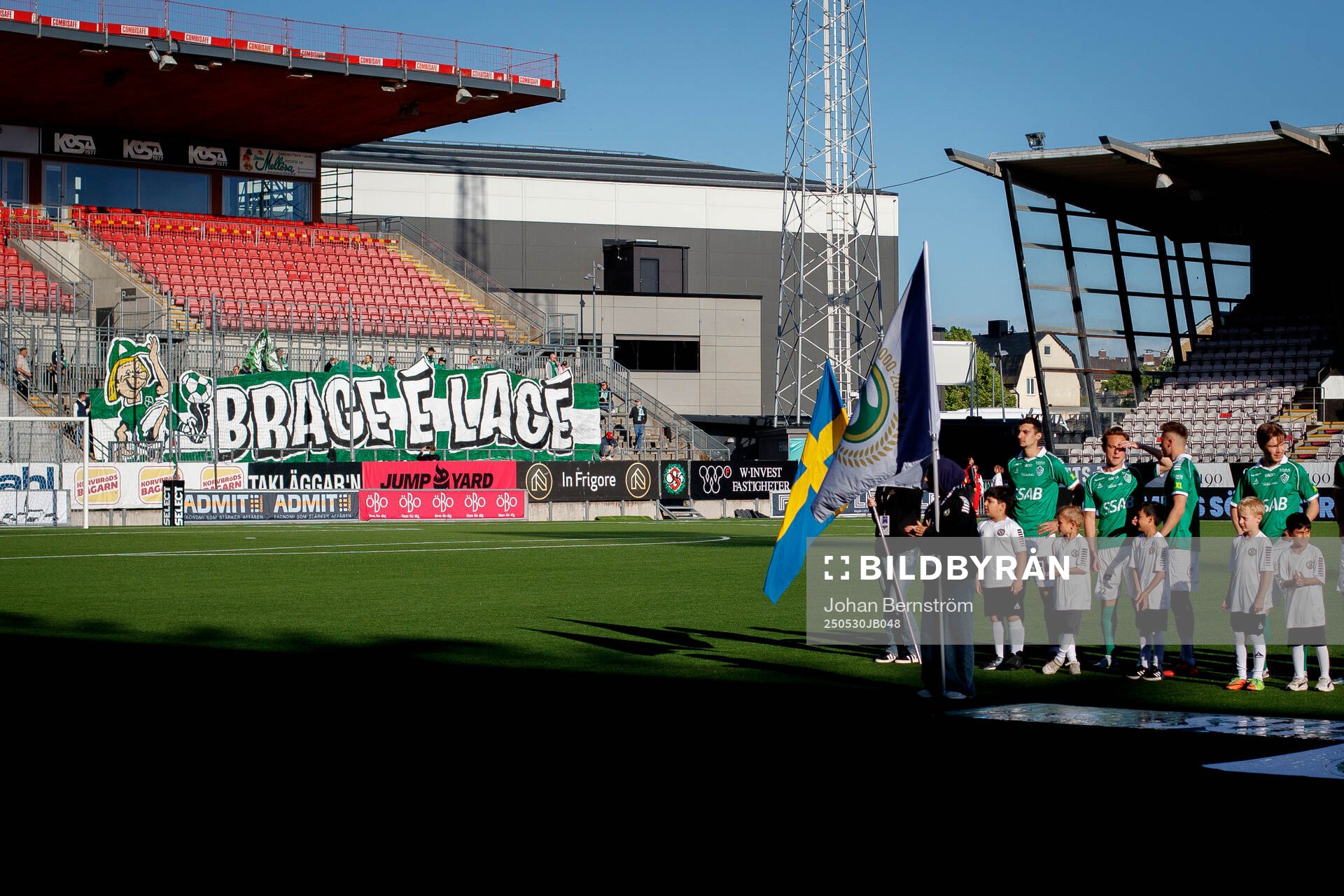 Brages fansen tifo inför fotbollsmatchen i Superettan mellan Örebro och Brage den 30 maj 2025 i Örebro. 