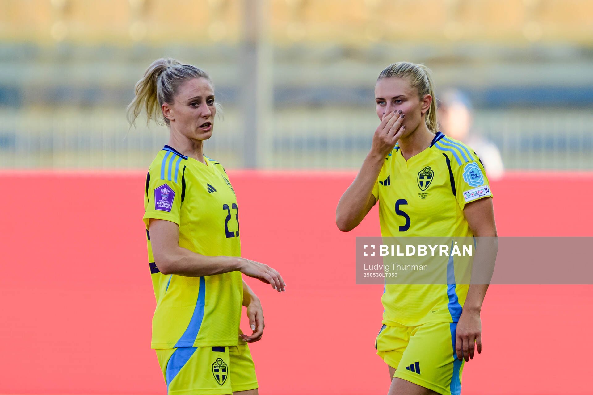 Rebecka Blomqvist and Amanda Nildén of Sweden during the Women's Nations League football match between Italy and Sweden on May 30, 2025 in Parma. 